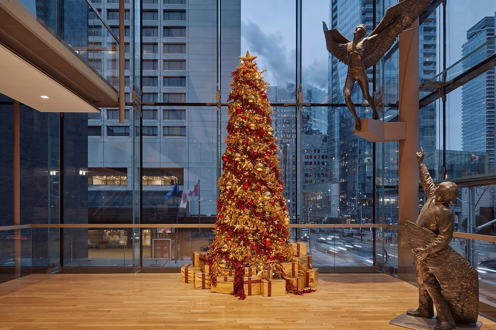 Carlos_Xmas_Tree_2025-3.jpg