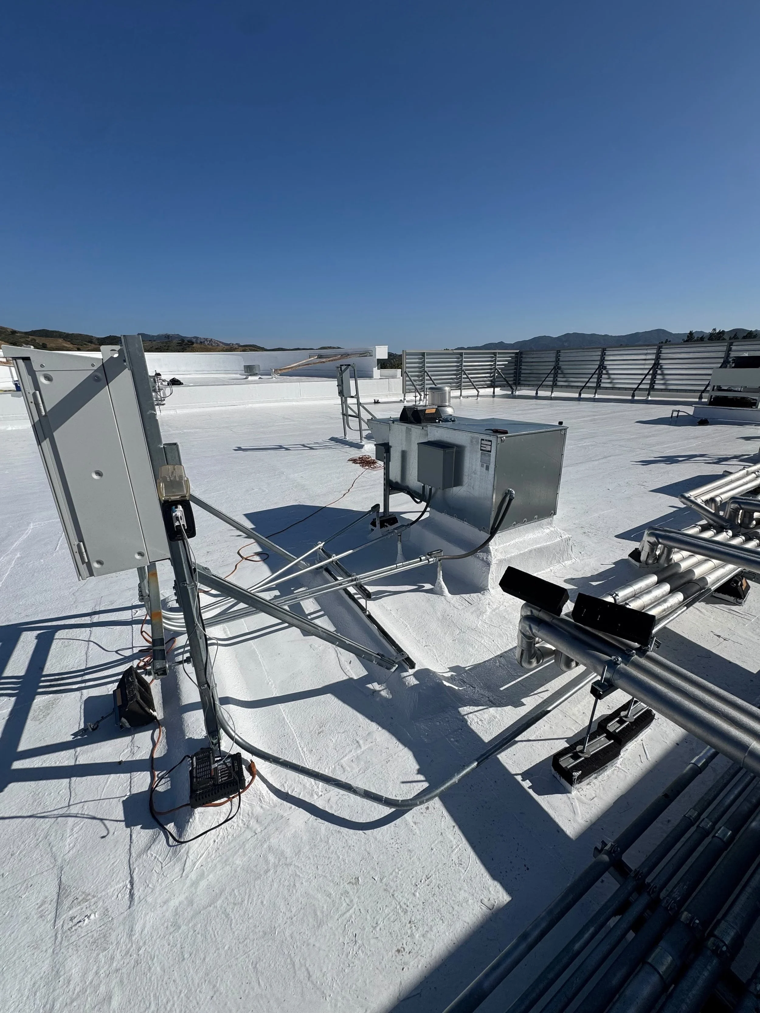 LA Design Builders_UCLA Construction_Roof.jpeg