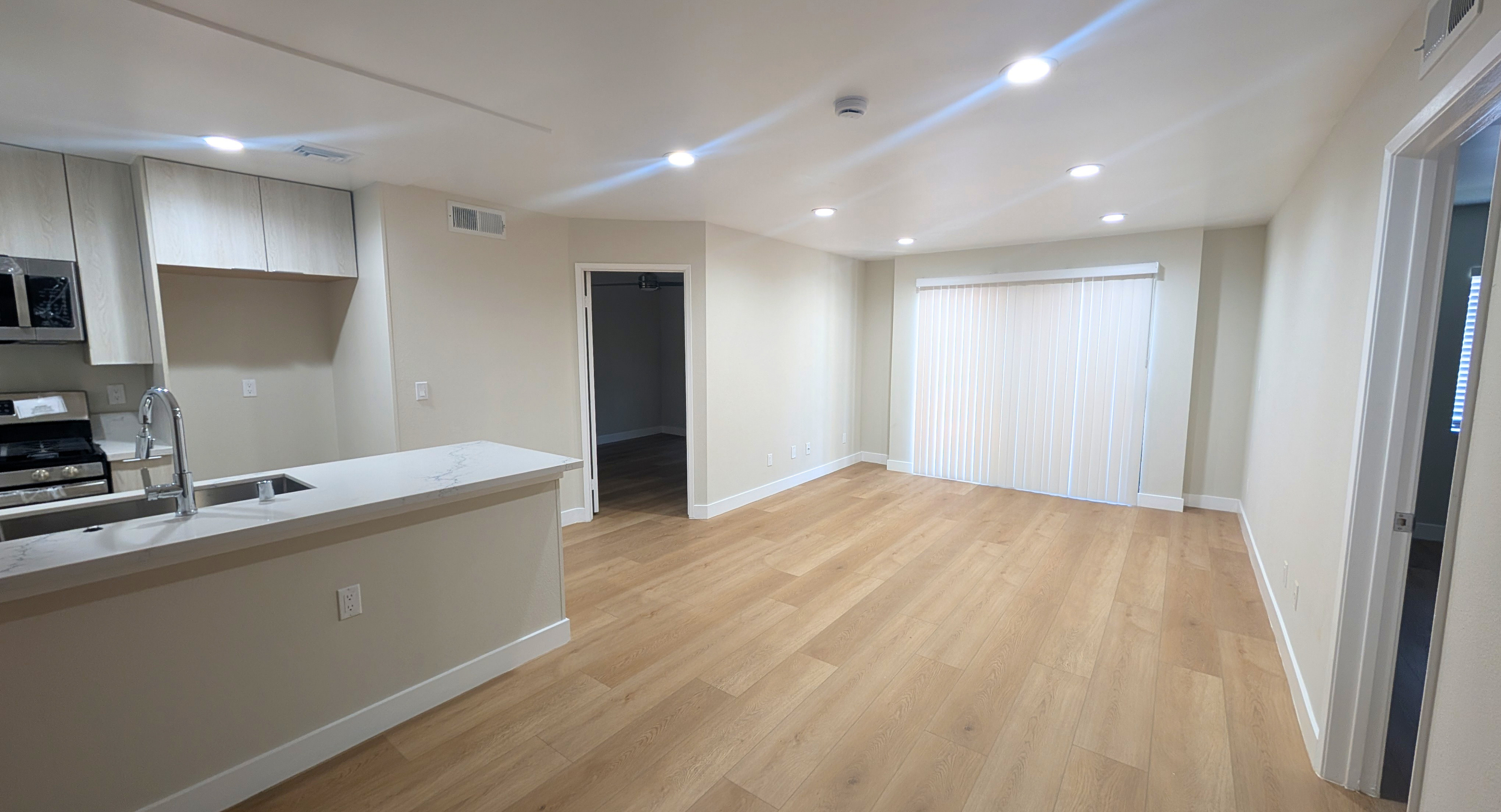 apartment-living-space-renovation-los-angeles.png