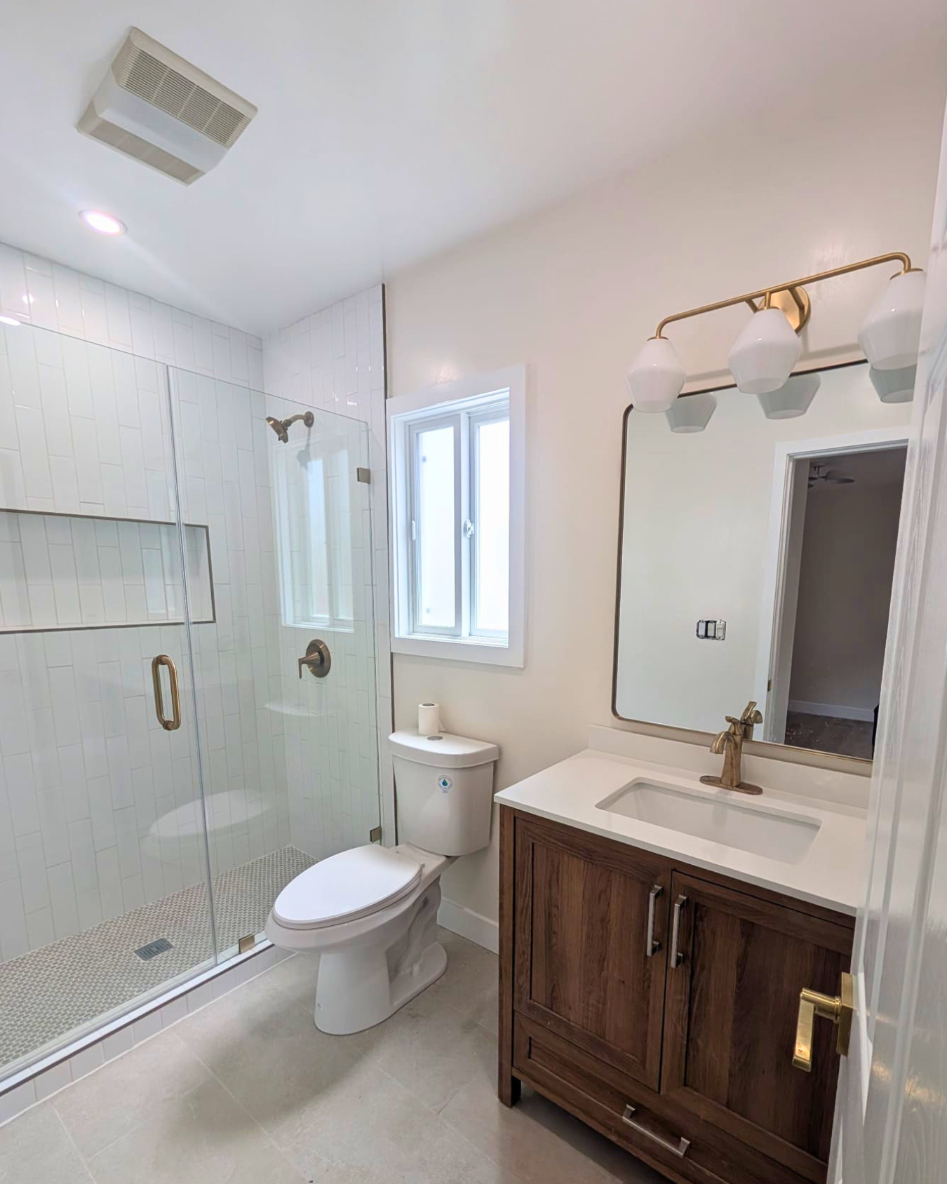 multifamily-bathroom-remodel-los-angeles.png