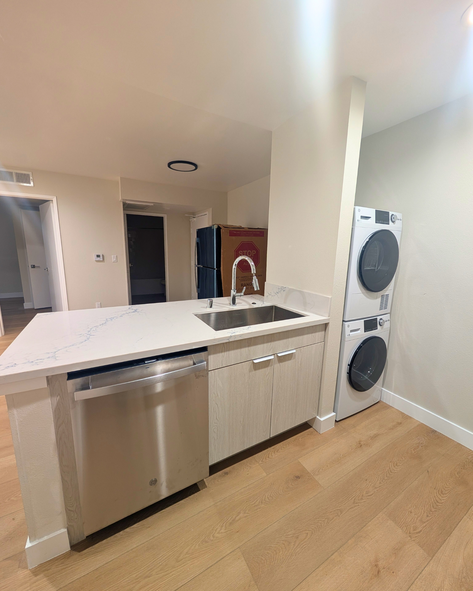 multifamily-kitchen-renovation-los-angeles.png