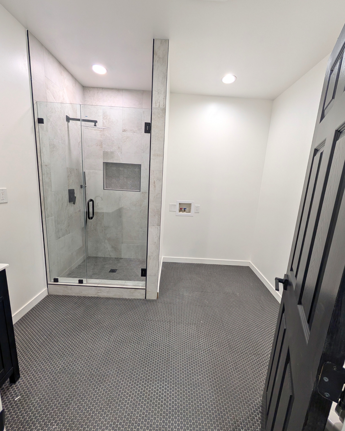 commercial-office-bathroom-renovation-after-los-angeles.png