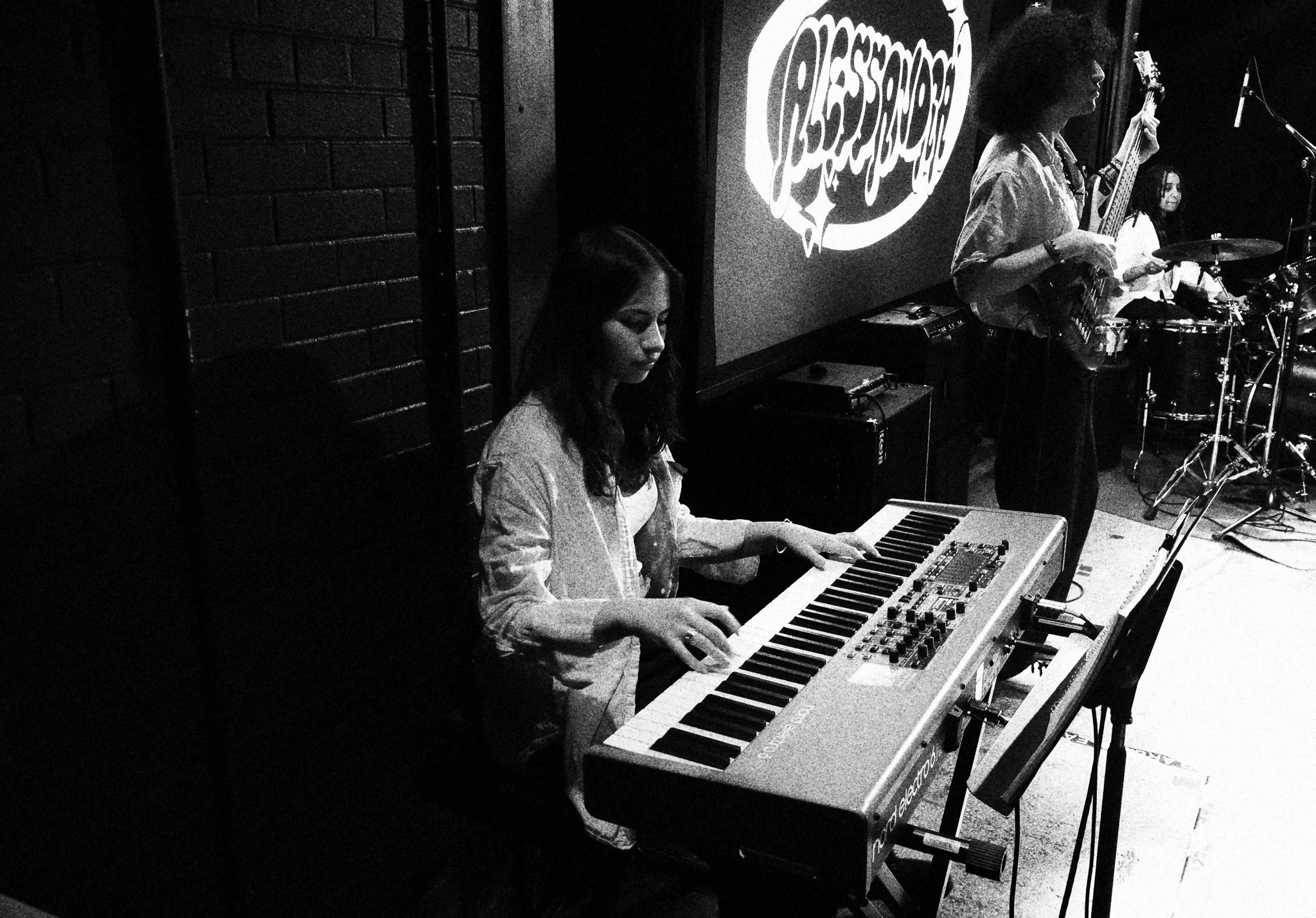 alessandra-clarke-performance.JPG