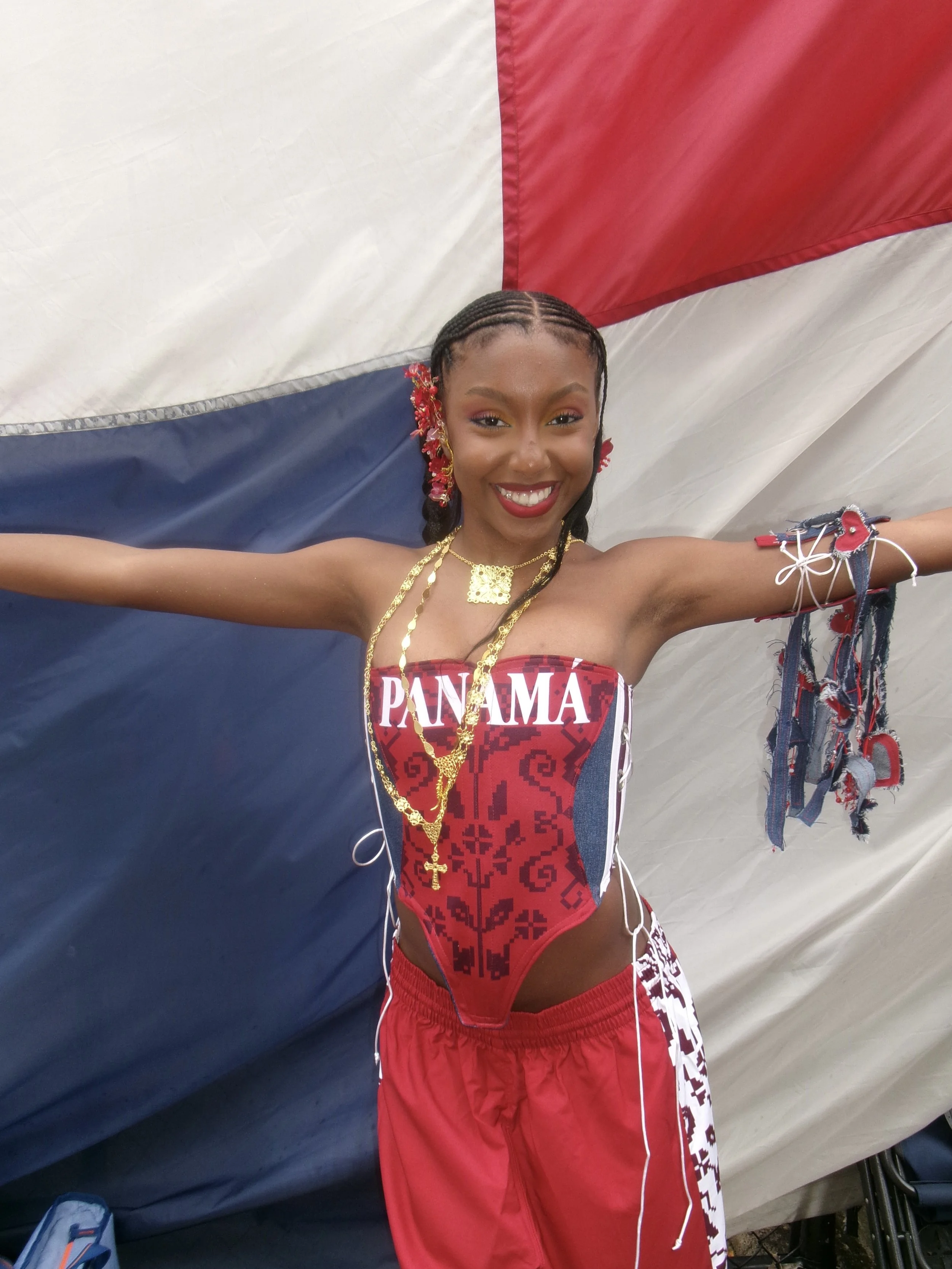 alessandra-clarke-nyc-panamanian-parade-2025.jpg