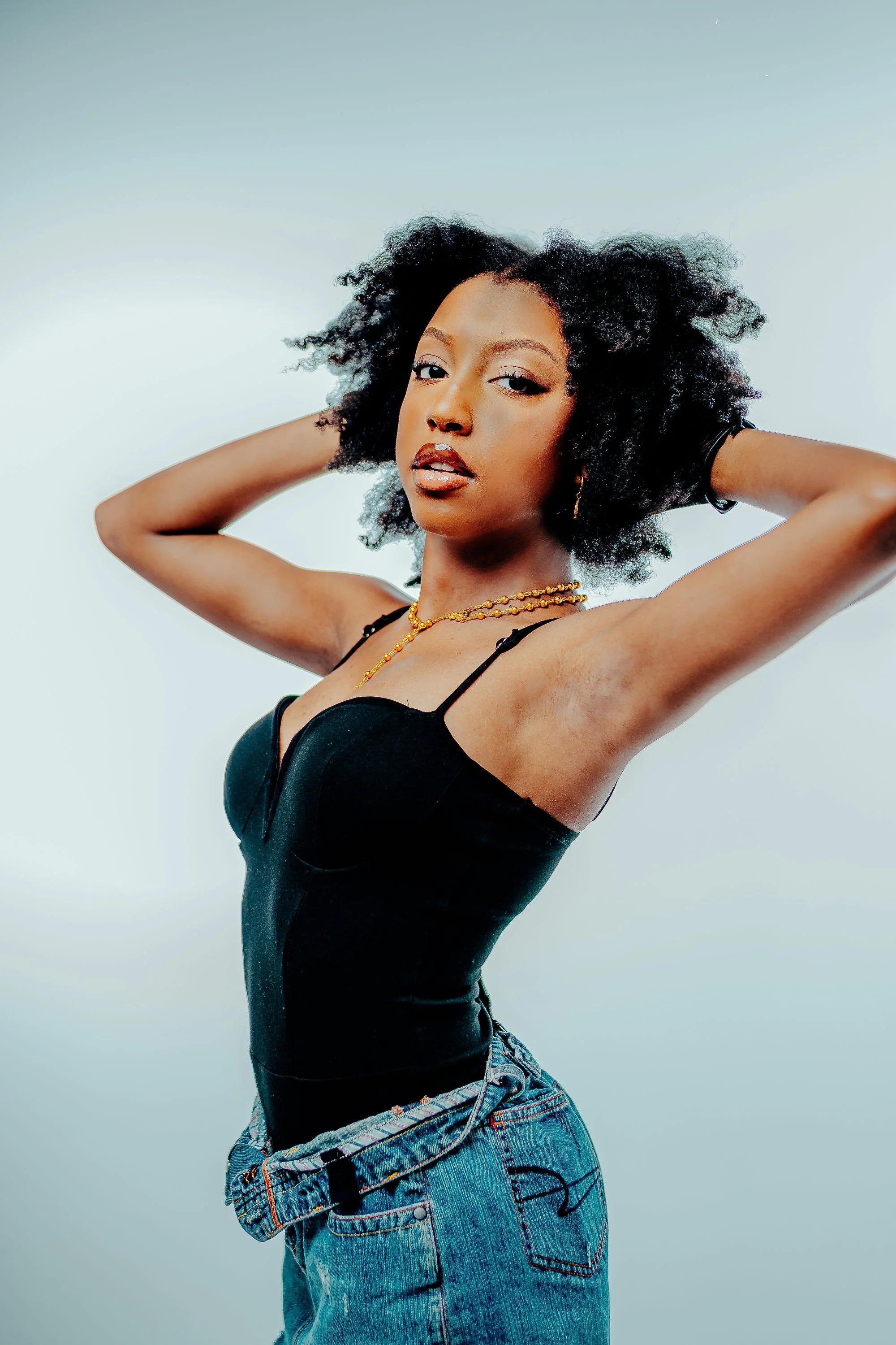 alessandra-clarke-singer-songwriter.jpg