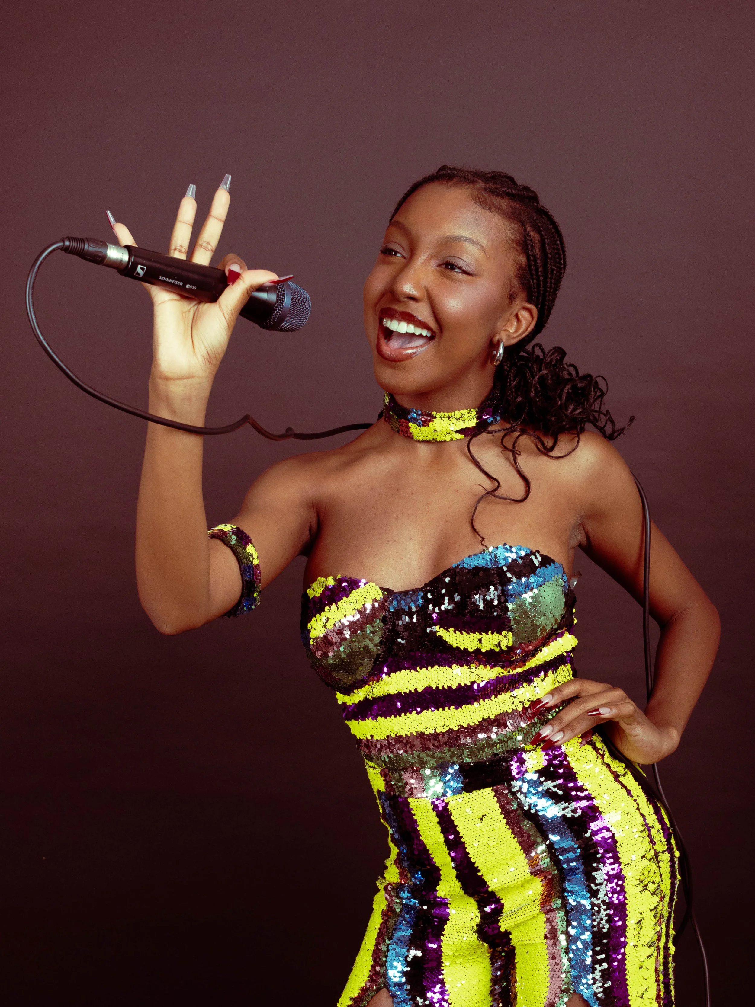 alessandra-clarke-singer-songwriter.JPG