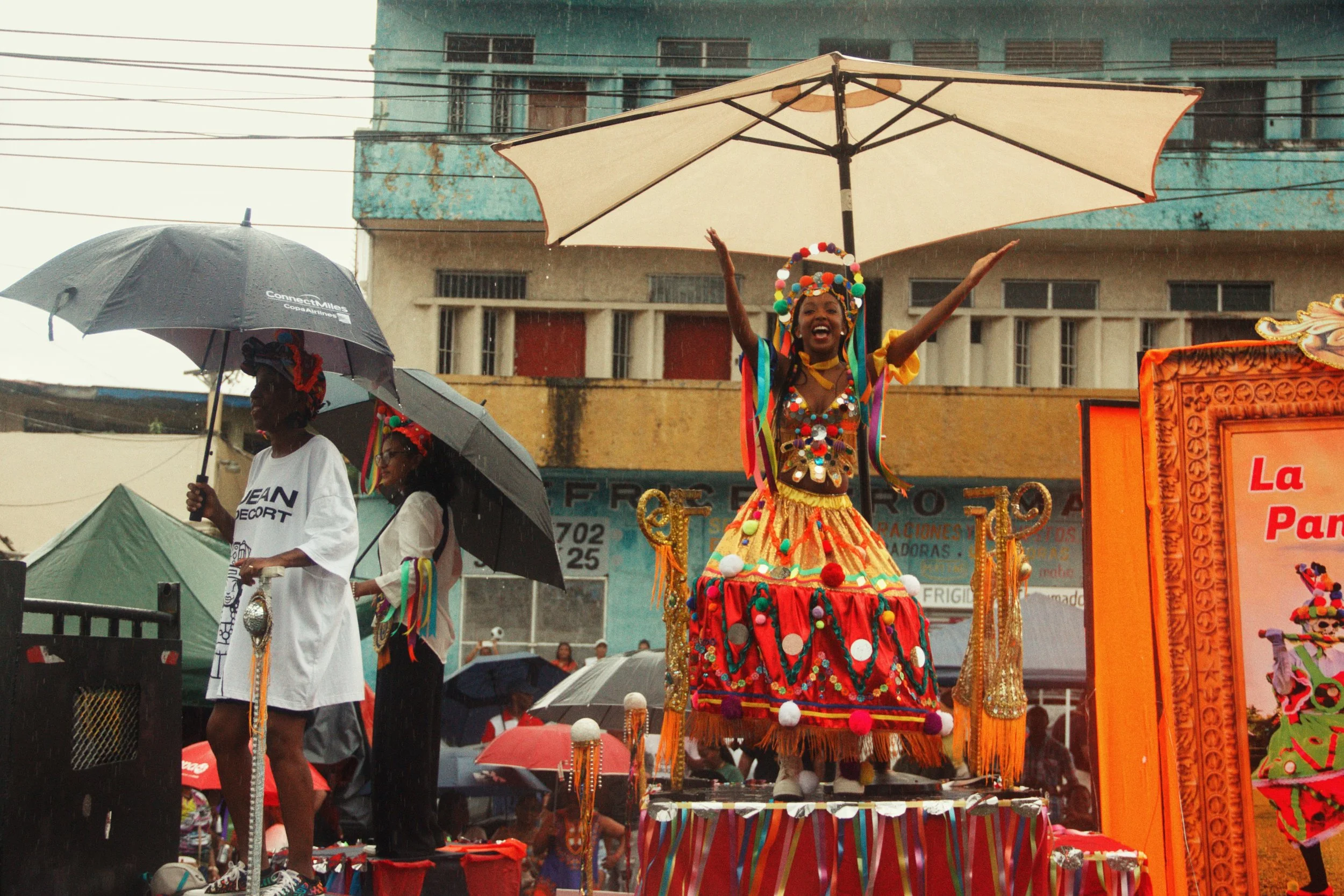 desfile-de-la-etnia-negra-2025-panama-alessandra-clarke.JPG