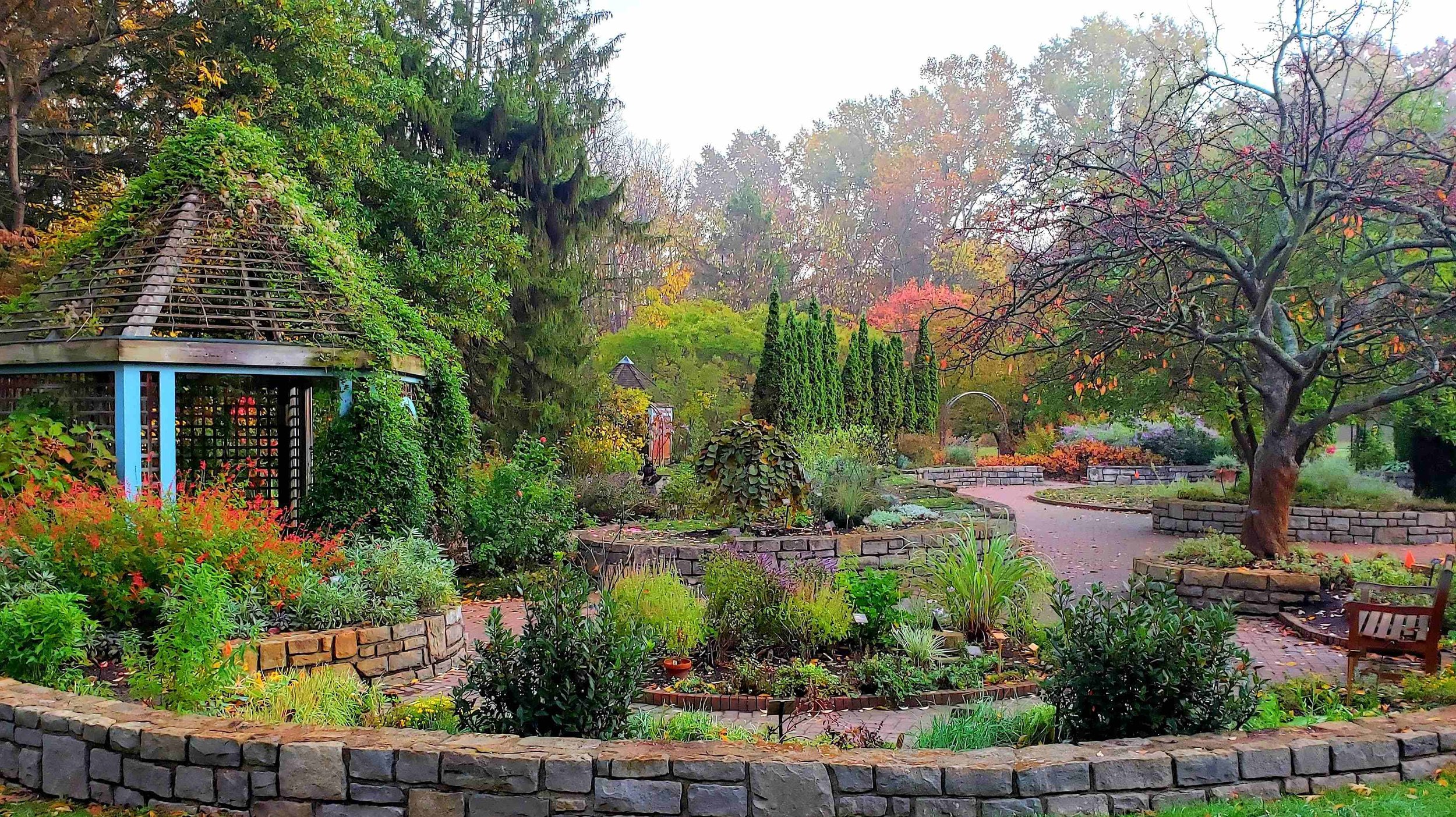 Garden Gazebo Fall Flowers / Group B