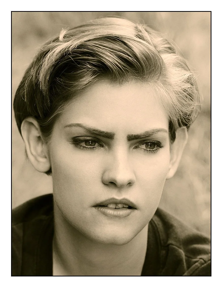 Jill, Hollywood