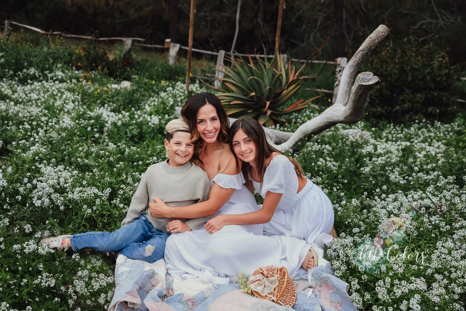 2026_Mothers_Day_Sessions-44.jpg
