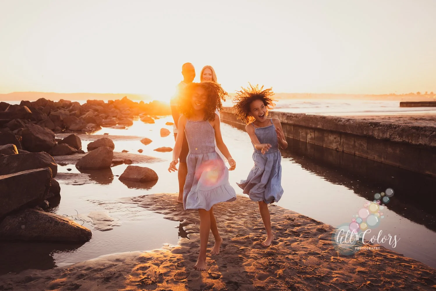 Golden light photoshoot with a Coronado Family
