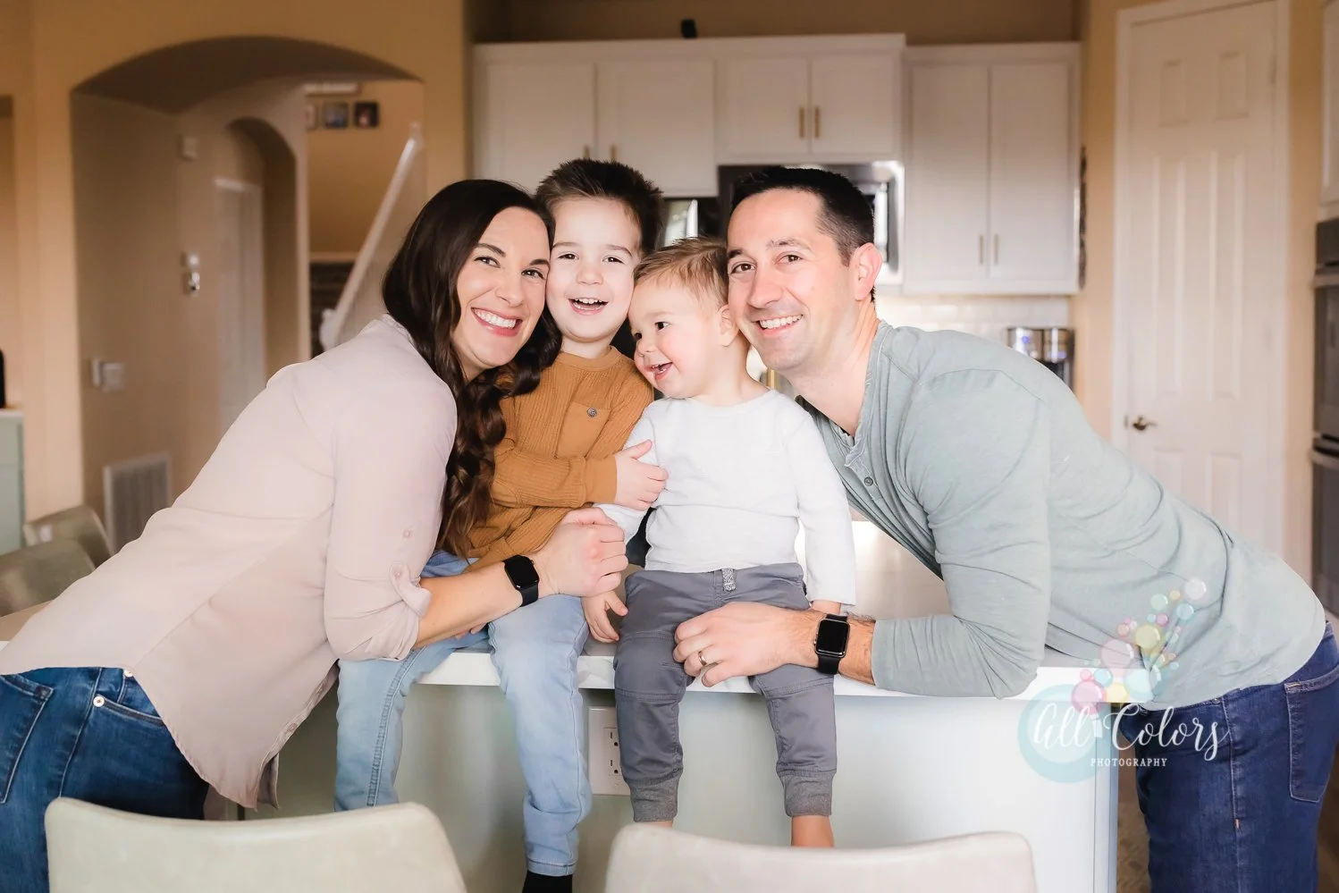A lifestyle session at home with a family of four