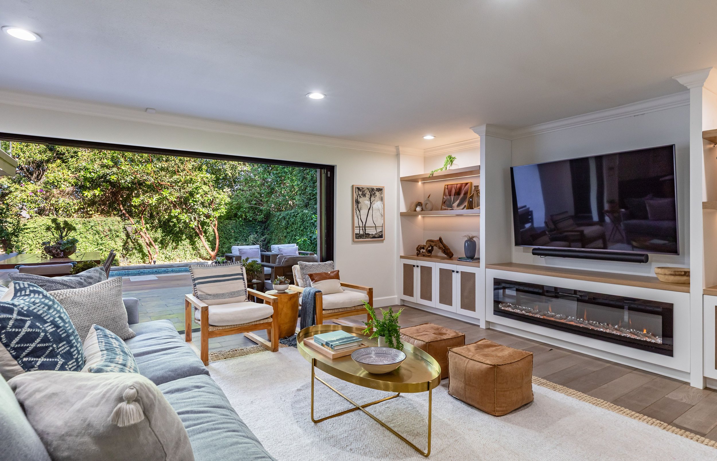 19 - 3240ShelbyDrive044.jpg