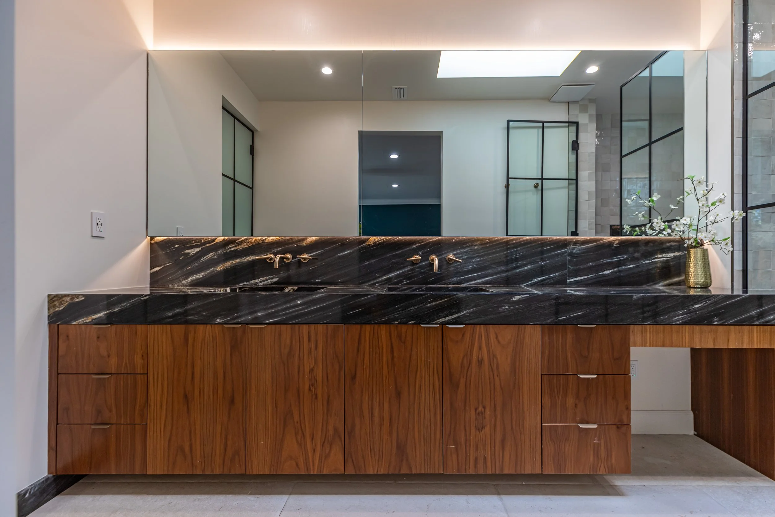 10b - 3240ShelbyDrive066.jpg