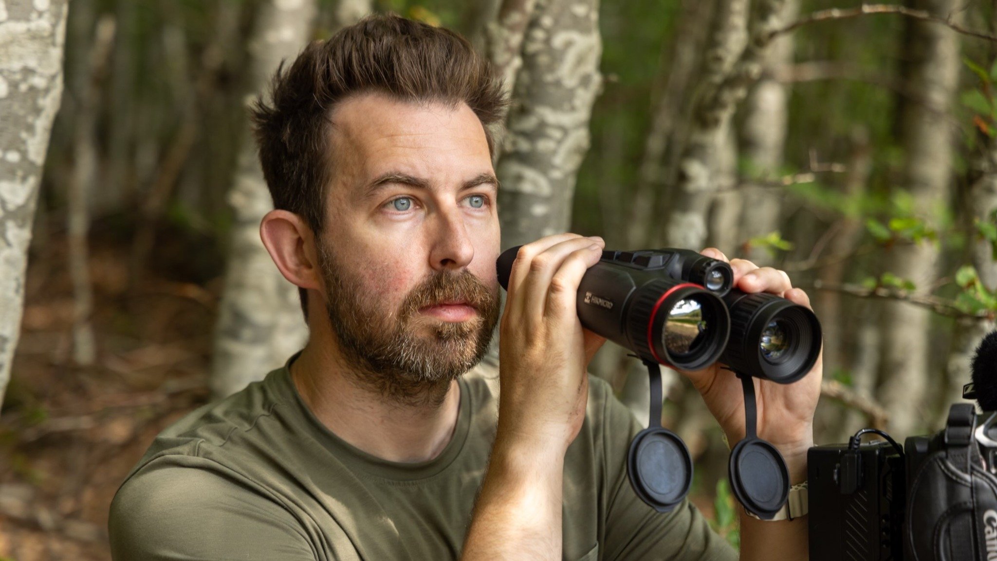 02-looking-closer.jpg