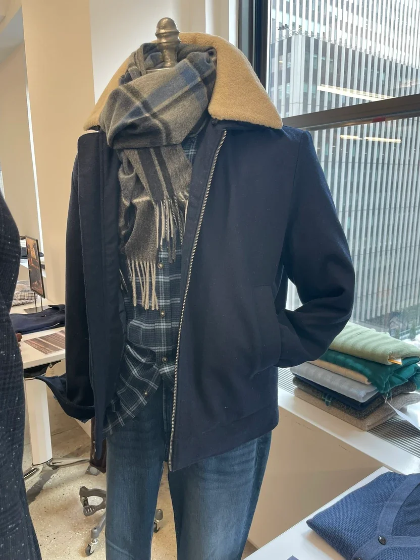 Bomber with detachable sherpa