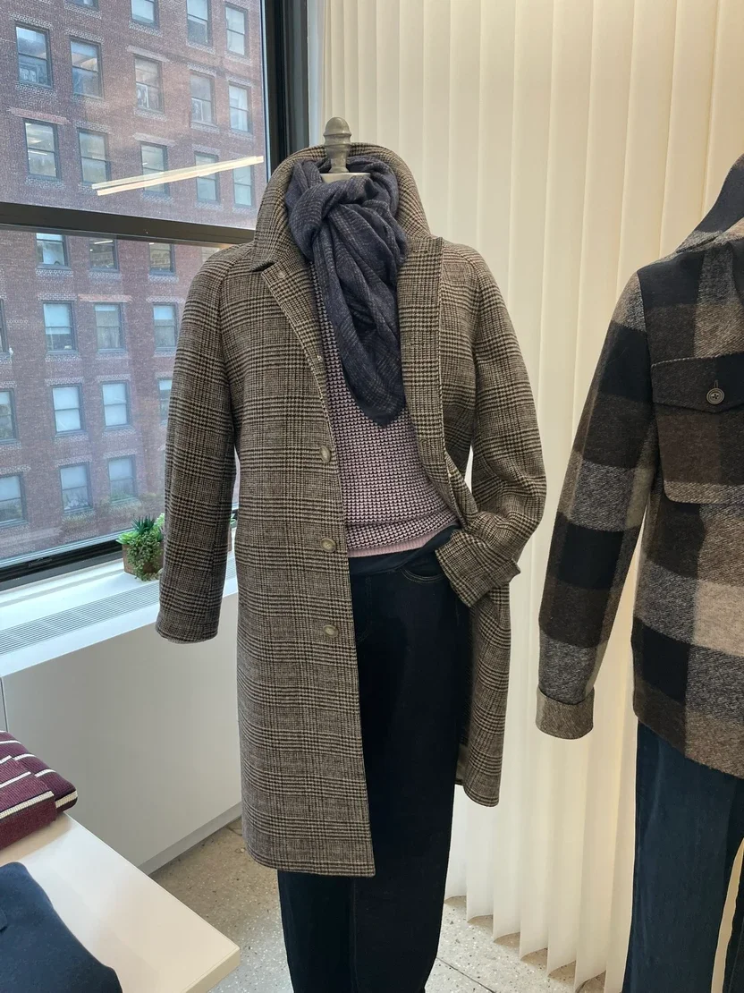 Raglan glen check coat