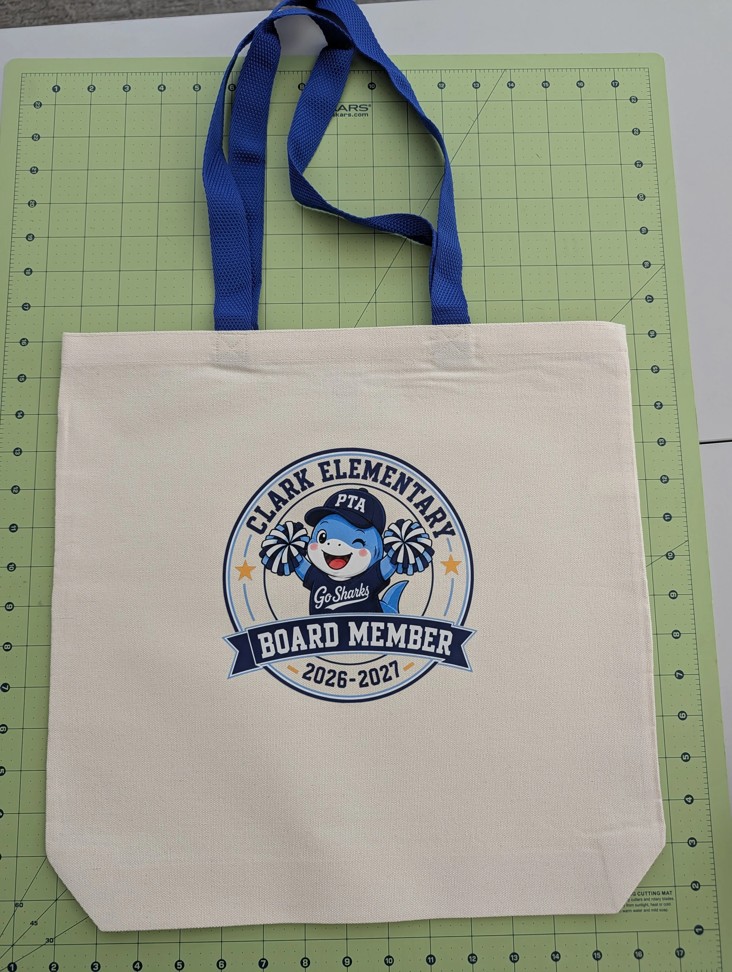 Custom tote bag I did for PTA board members. 