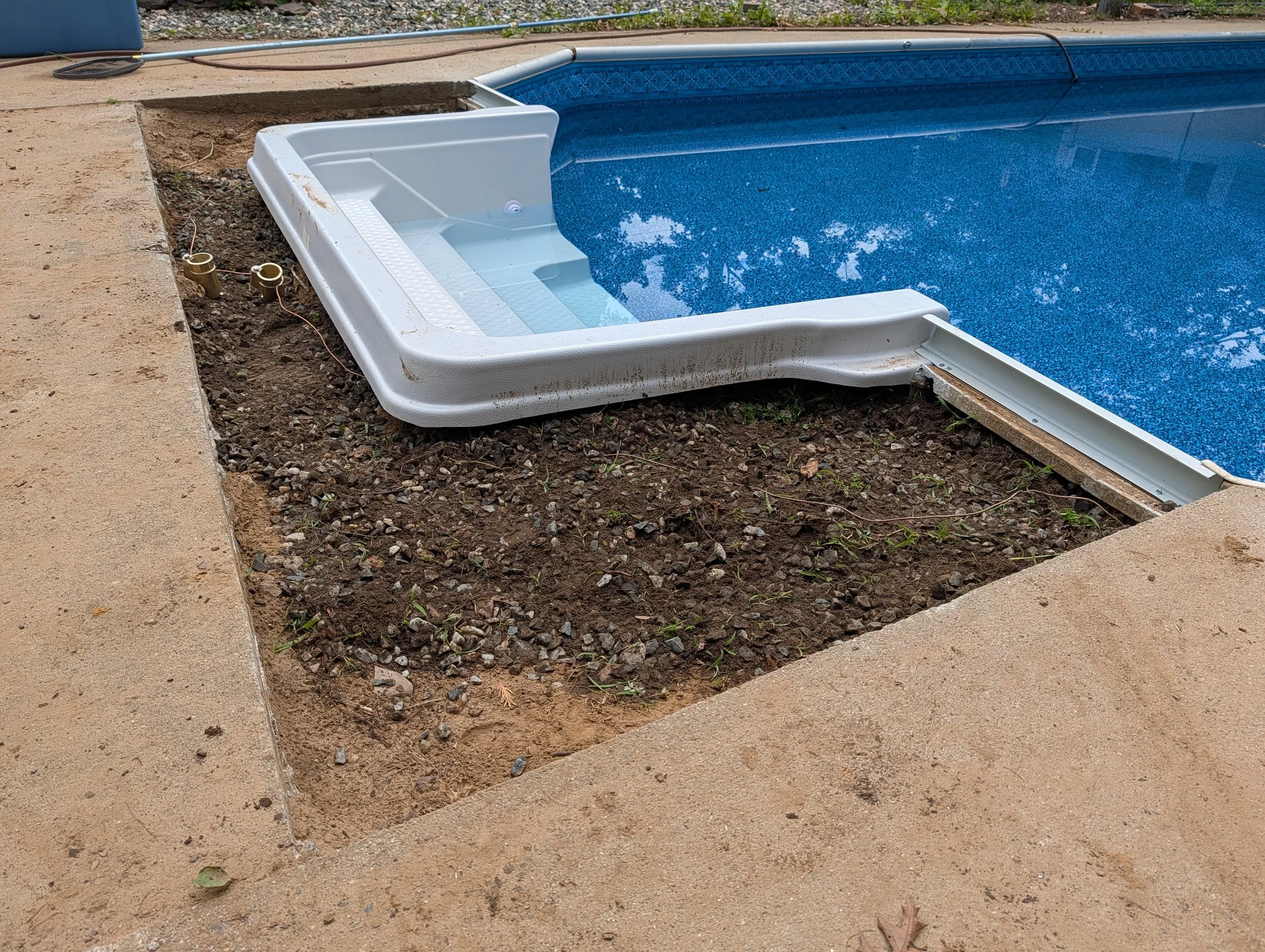 new inground step and liner installation