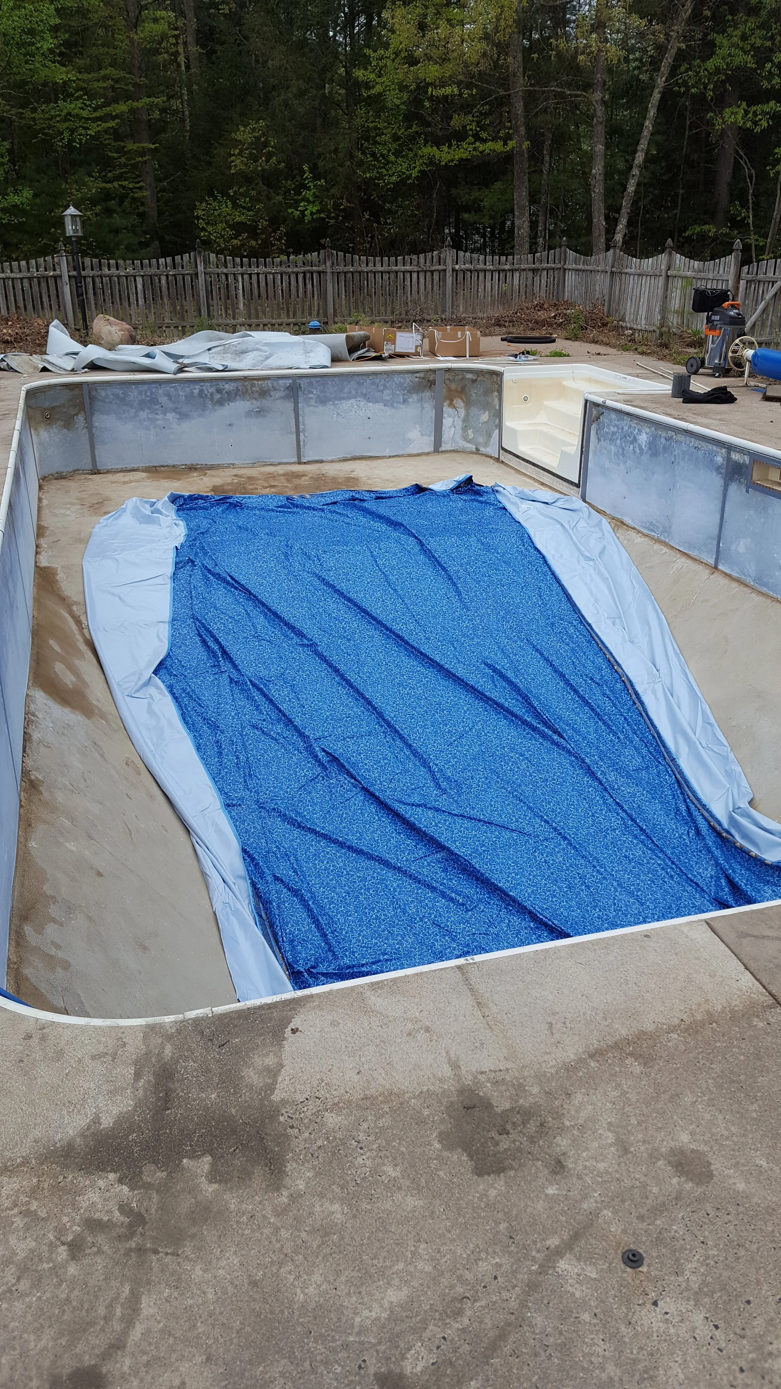 POOL LINER REPLACEMENT