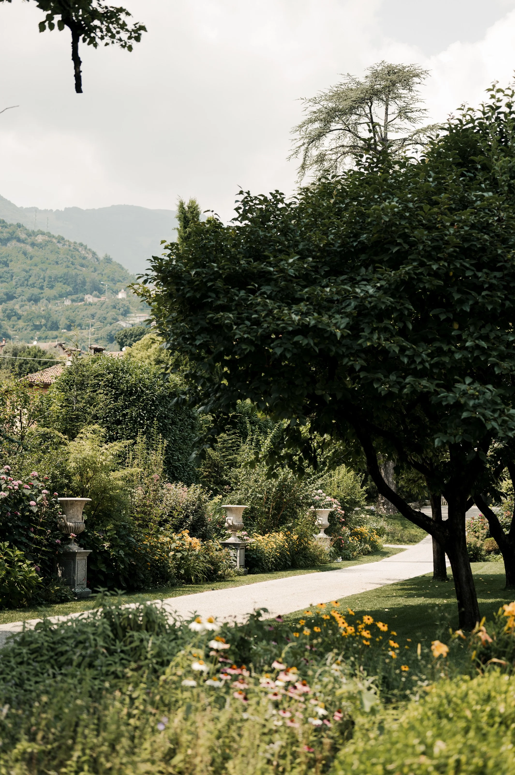 villa-balbiano-wedding-lake-como-lisa-poggi - 020.jpg