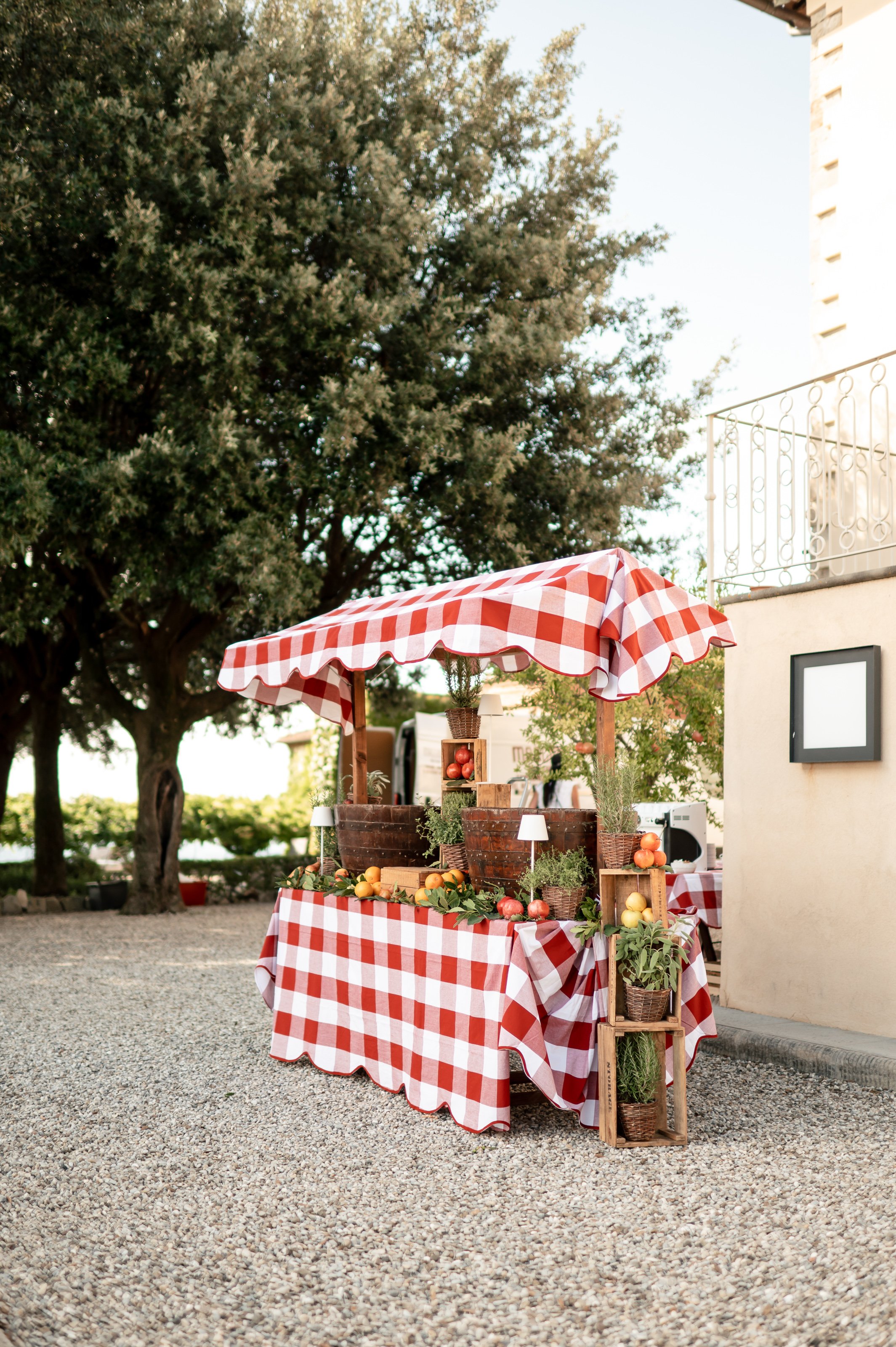tuscany-wedding-lisa-poggi - 004.jpg