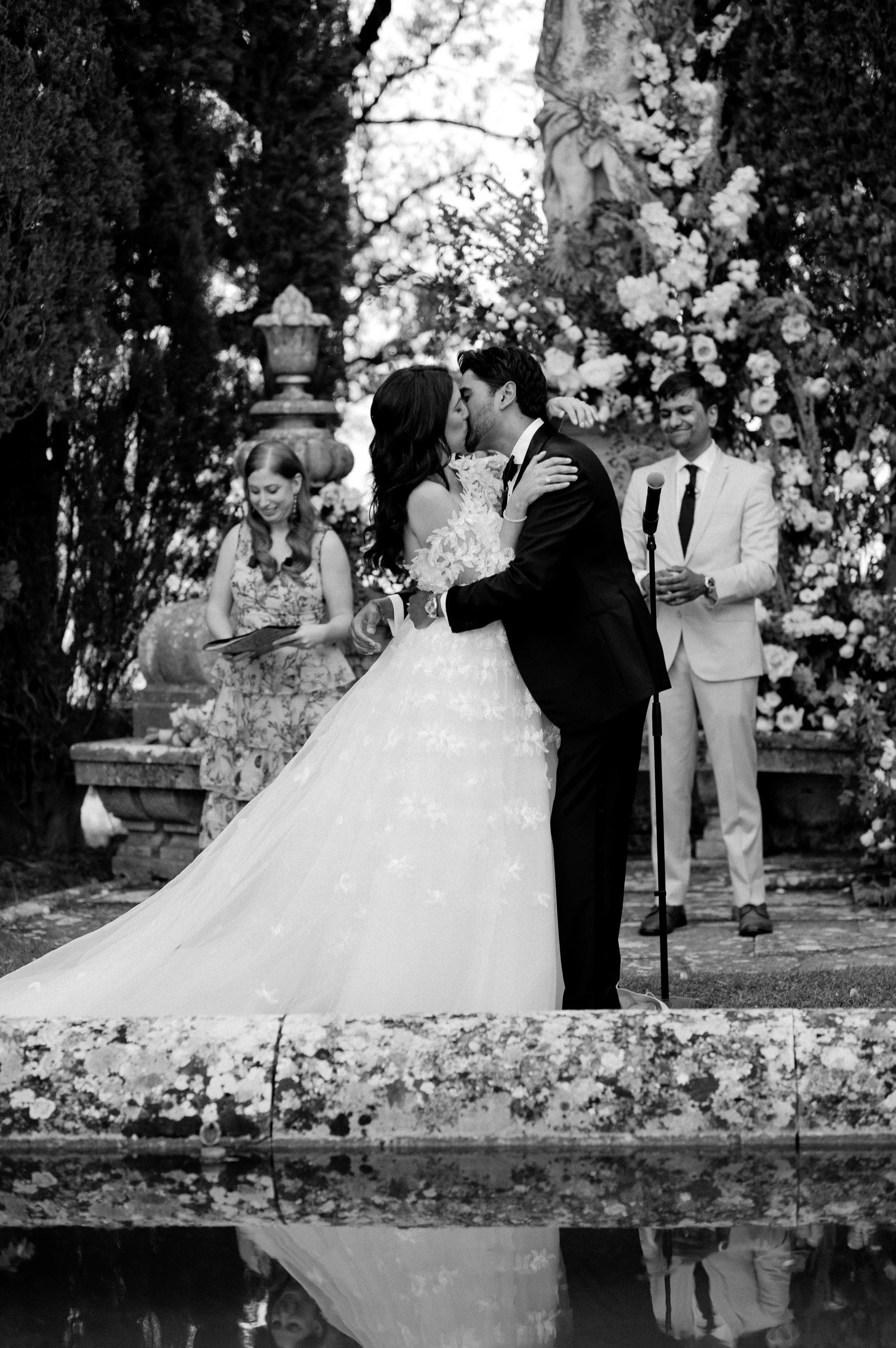 la-foce-tuscany-italy-wedding-lisa-poggi - 076.jpg