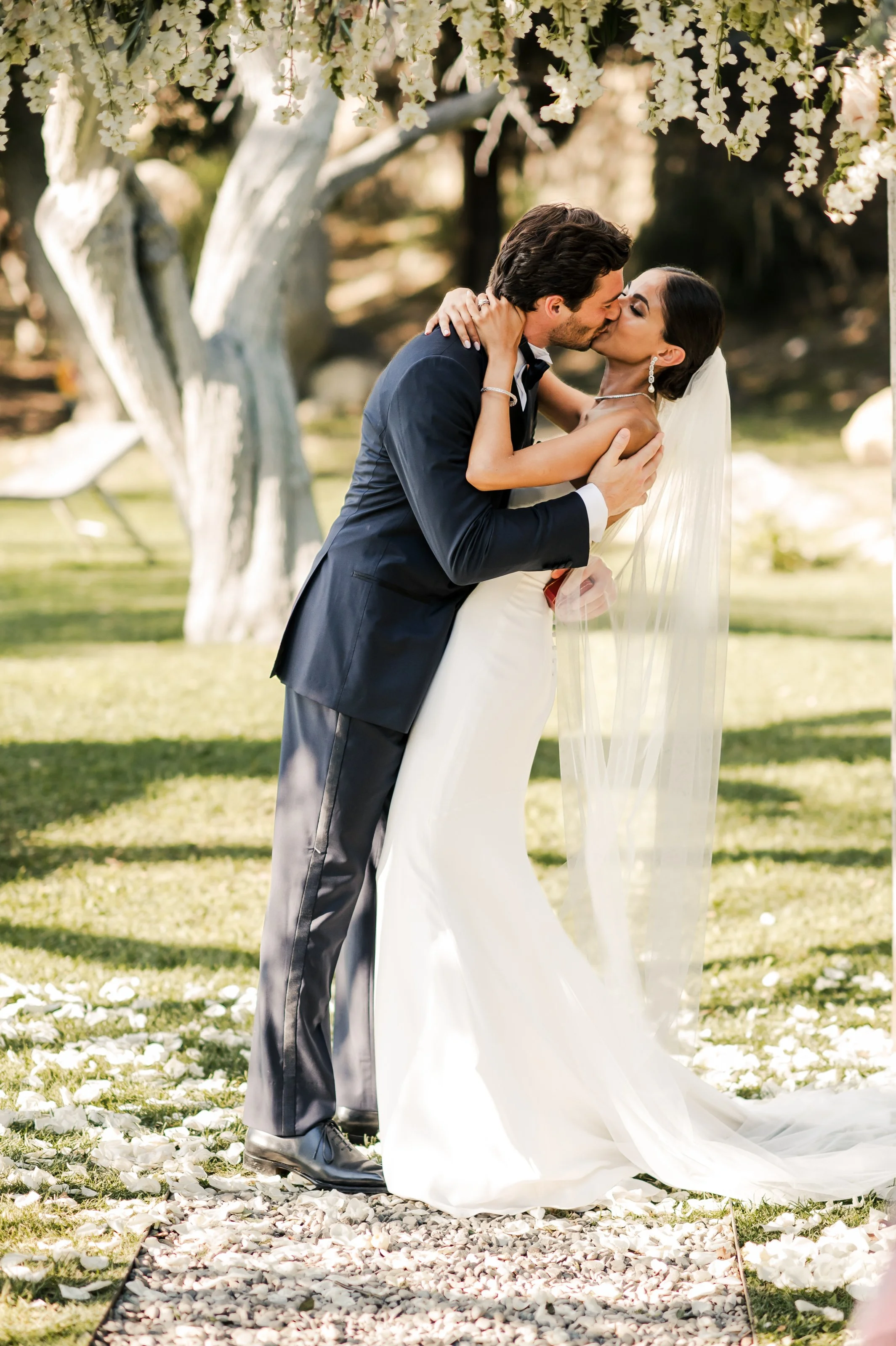 castello-di-vicarello-tuscany-italy-wedding-lisa-poggi - 050.jpg