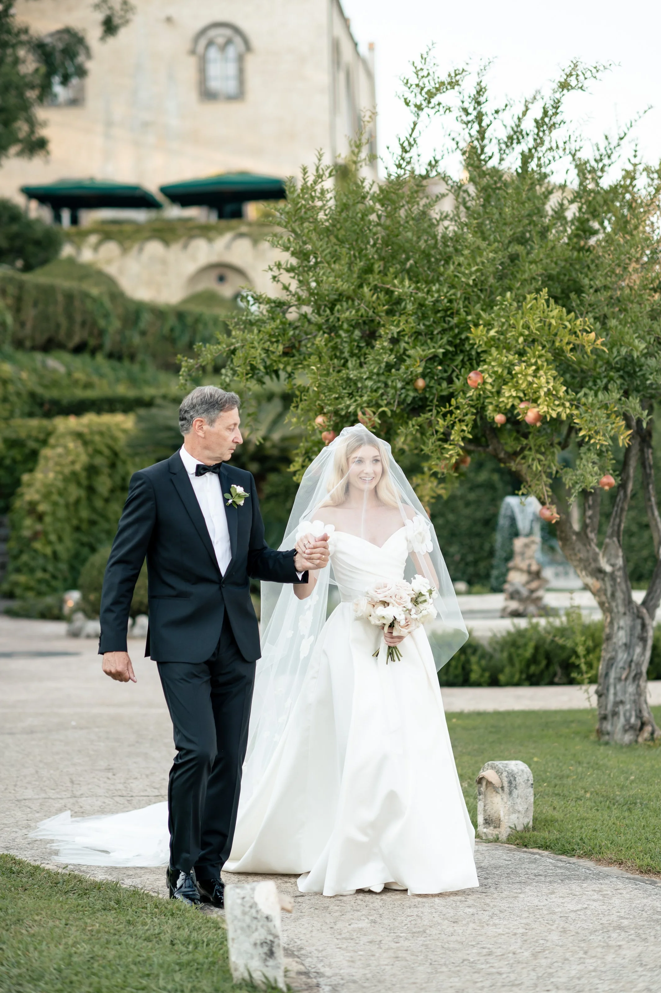 villa-cimbrone-wedding-amalfi-coast-lisa-poggi - 110.jpg