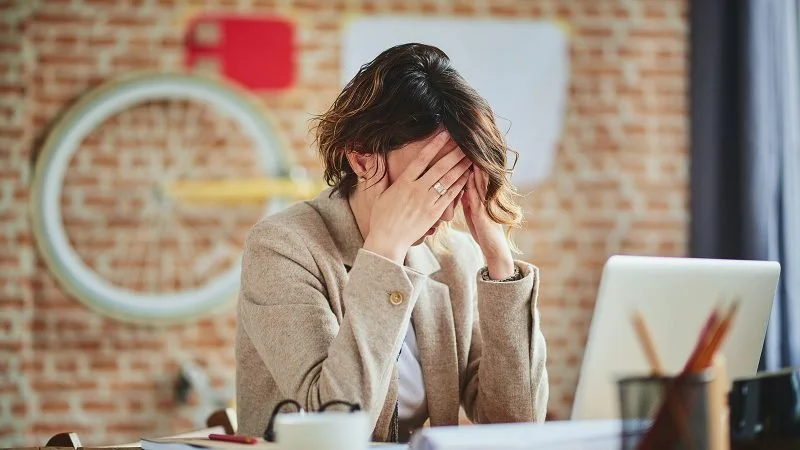 Burnout in Singapore: Why High Performers Are Quietly Quitting and How Career Guidance Can Help