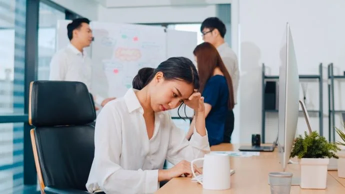 The Mid-Career Plateau: What to Do When Your Career Feels Empty but Stable