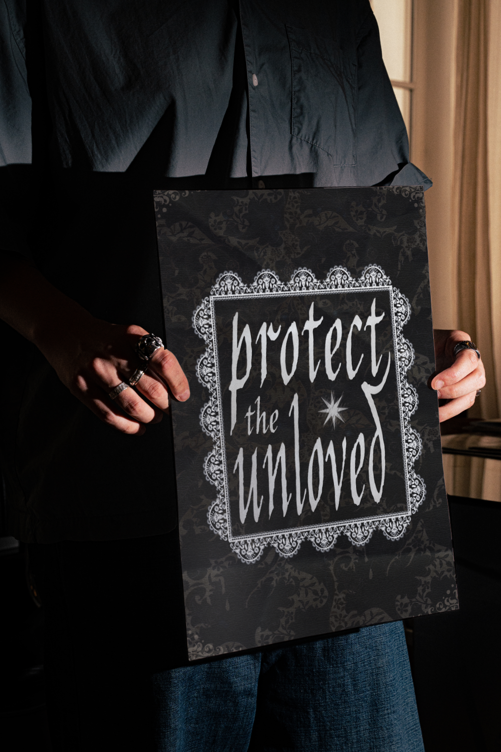 protect the unloved_ATSTUDIO-Poster-4-ÉclatsDePeau.psd.png