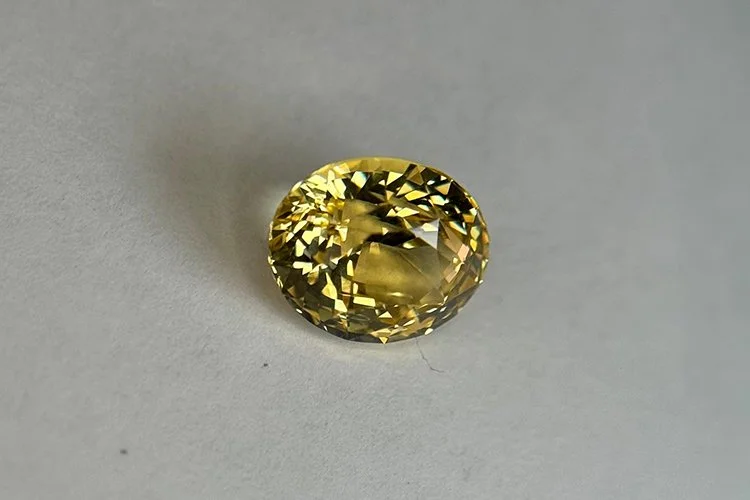 2.19ct Yellow Sapphire