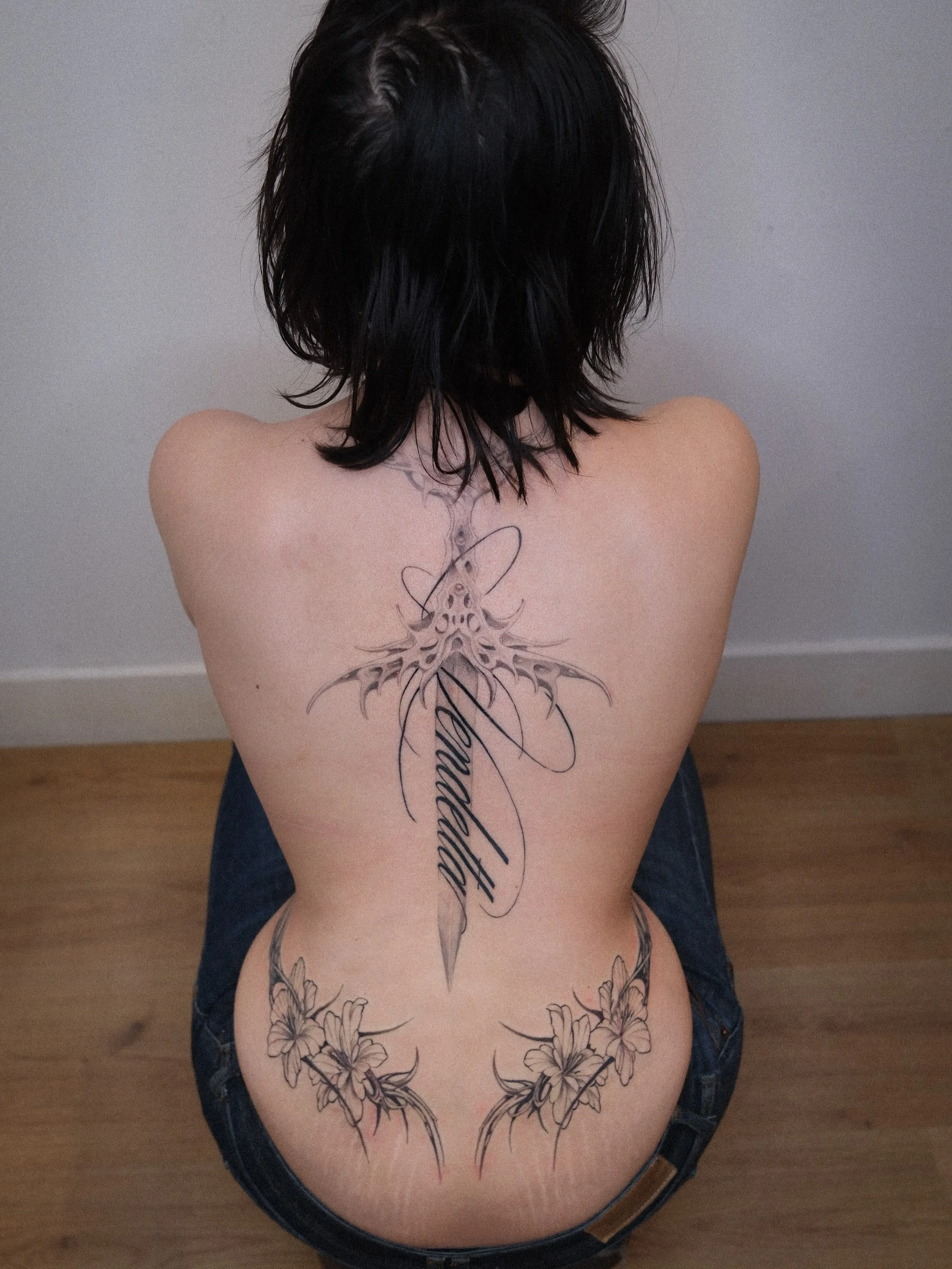 Healed sword, fresh custom Trampstamp 🖤🏴&zwj;☠️