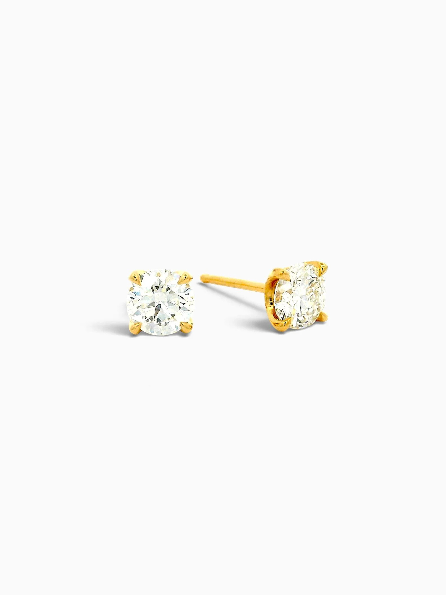 Diamond Four-Claw Studs in 18ct Yellow Gold3-Photoroom.jpg