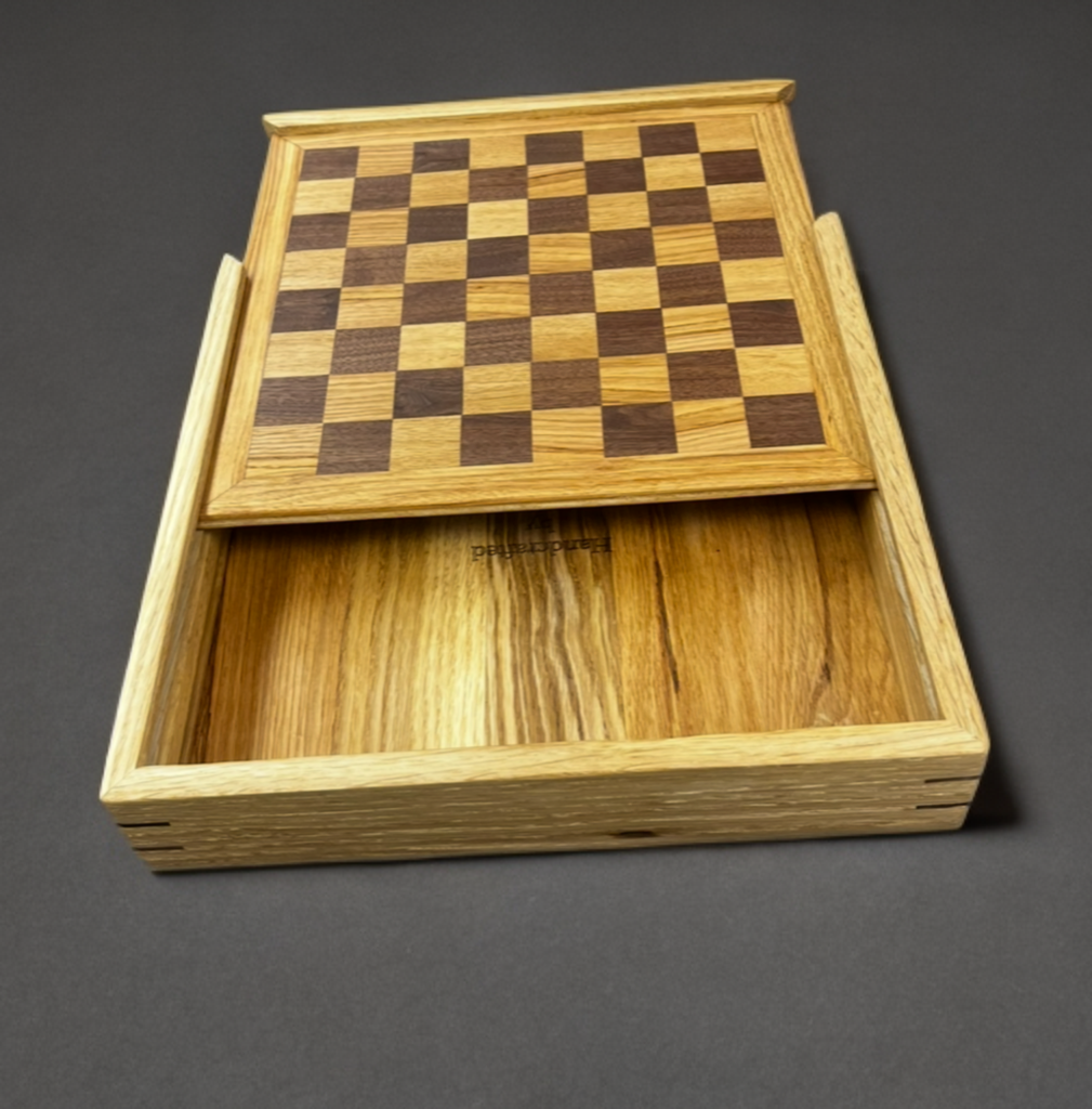 Gifts_ Oakmoon Chessboard 3_3.png