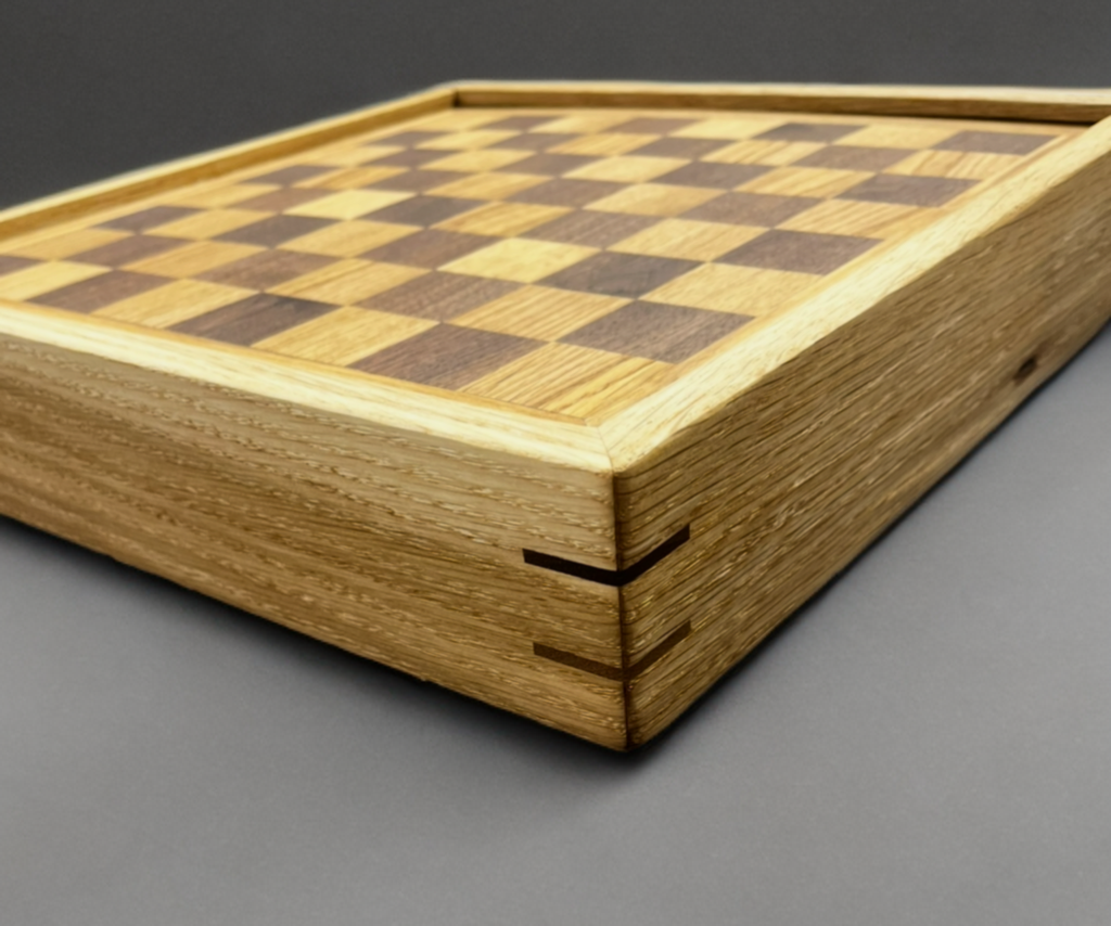 Gifts_ Oakmoon Chessboard 2_3.png