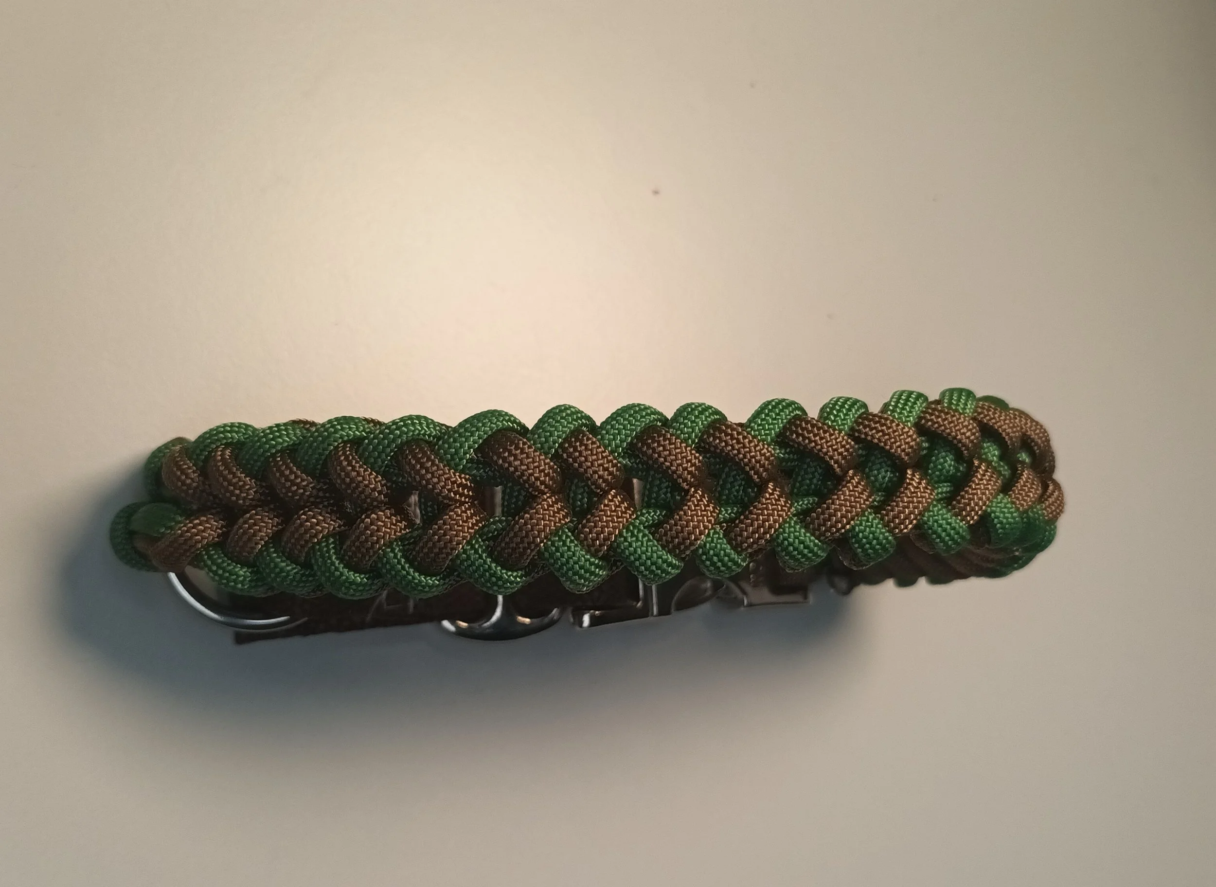 Sanctified design dog collar for larger dogs