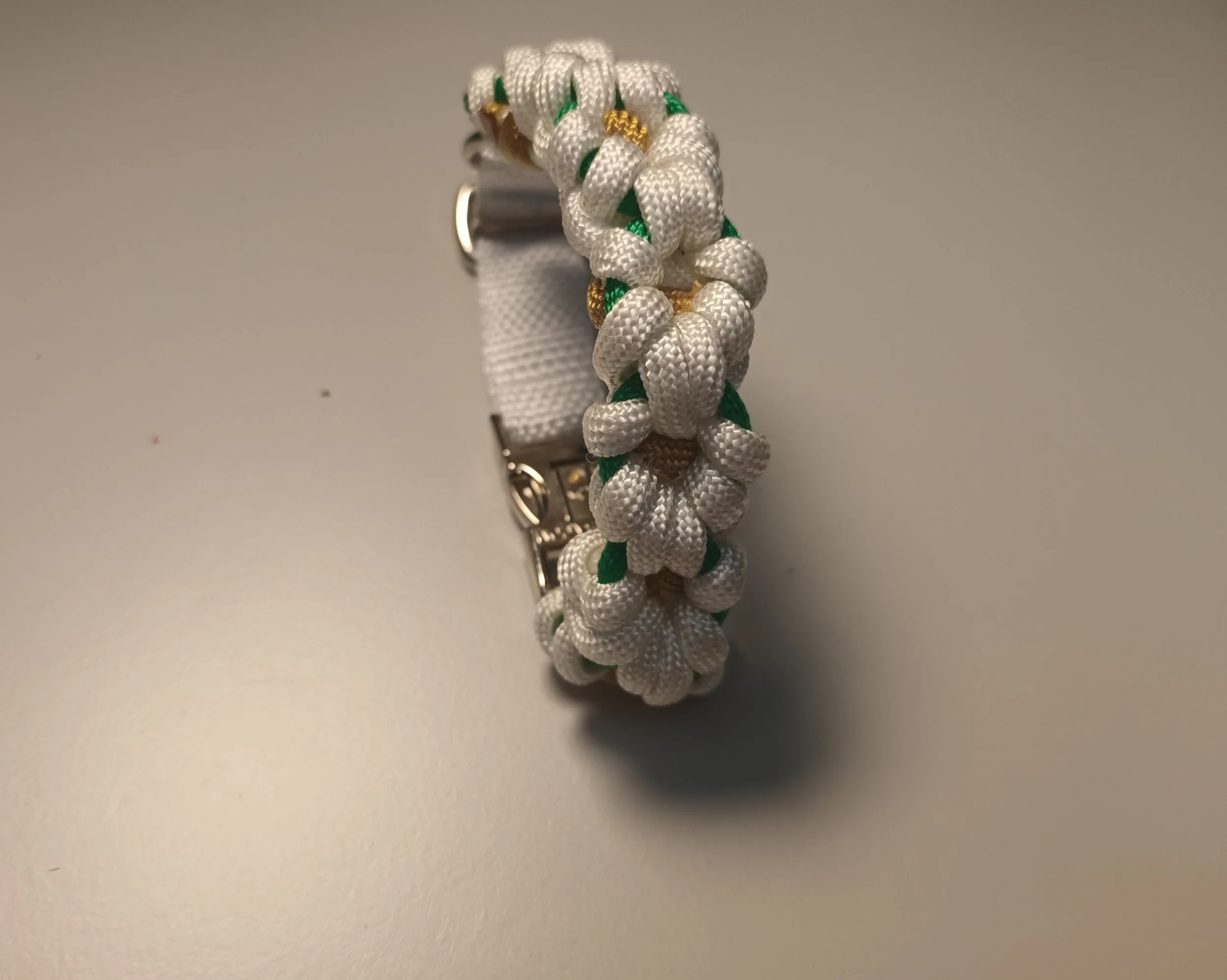 Flower design dog collar