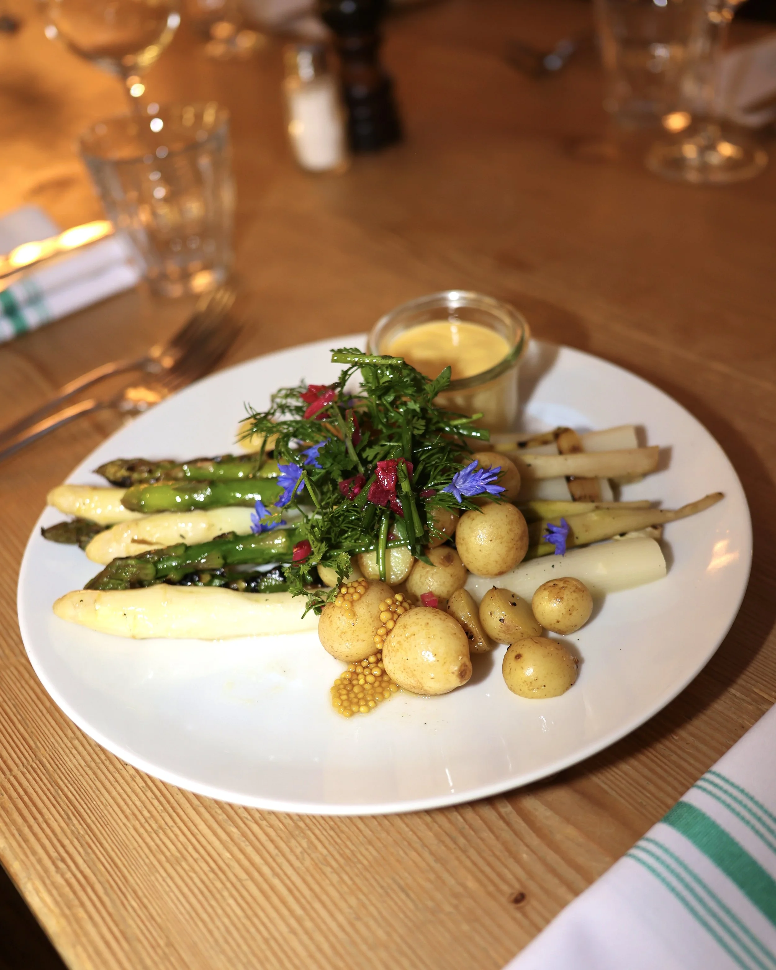 Gemischter Spargelsalat.jpg