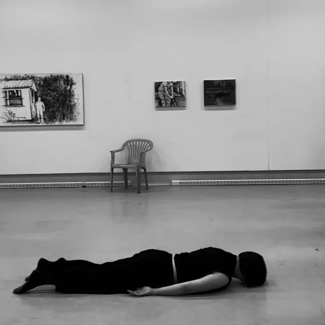 Re-enactment, Trio A (1966) Yvonne Rainer
Galerie R3, Trois-Rivières