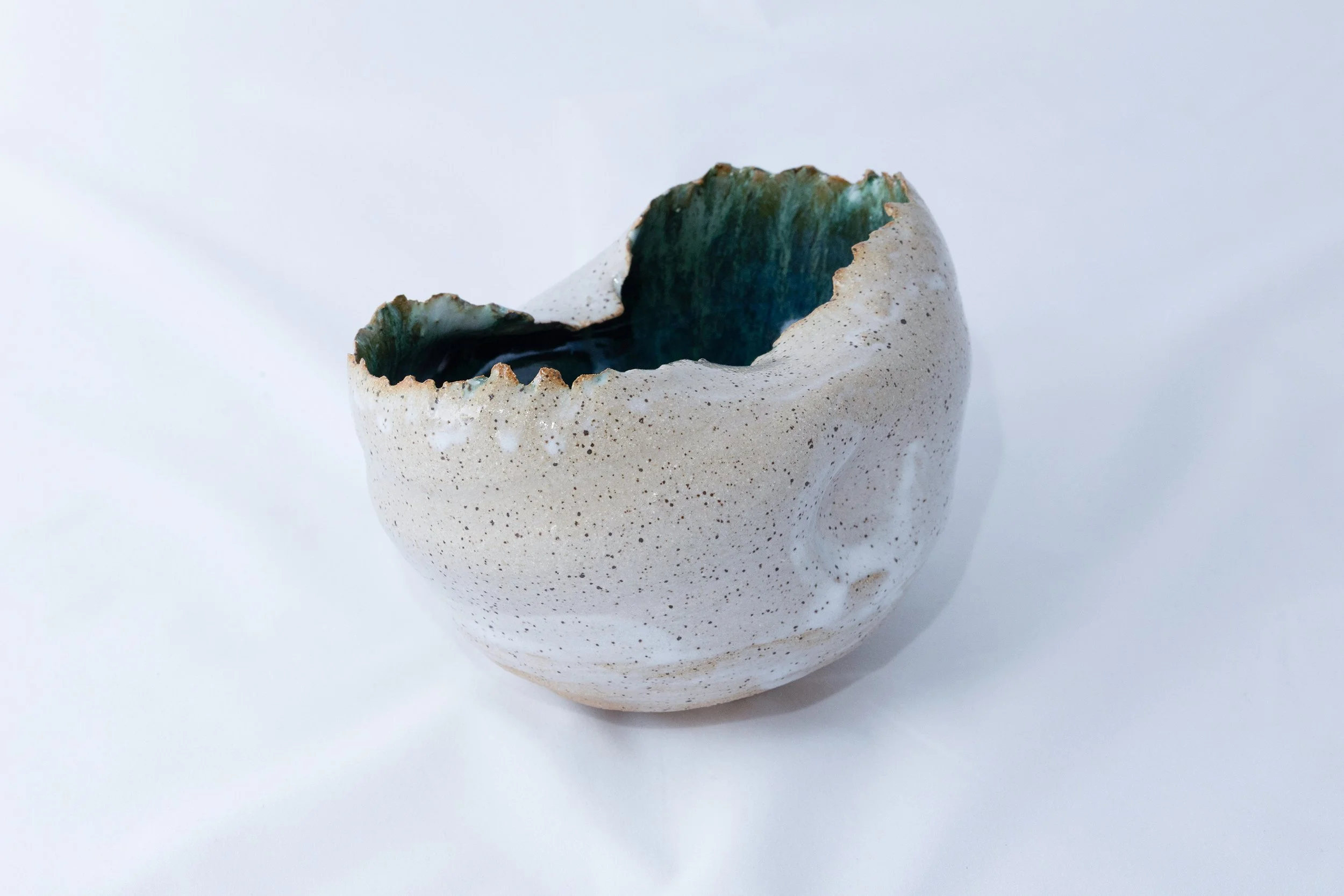 Nest Bowl.
Thrown form, modified. Clay & Glaze.
2026. Deanna Varble.