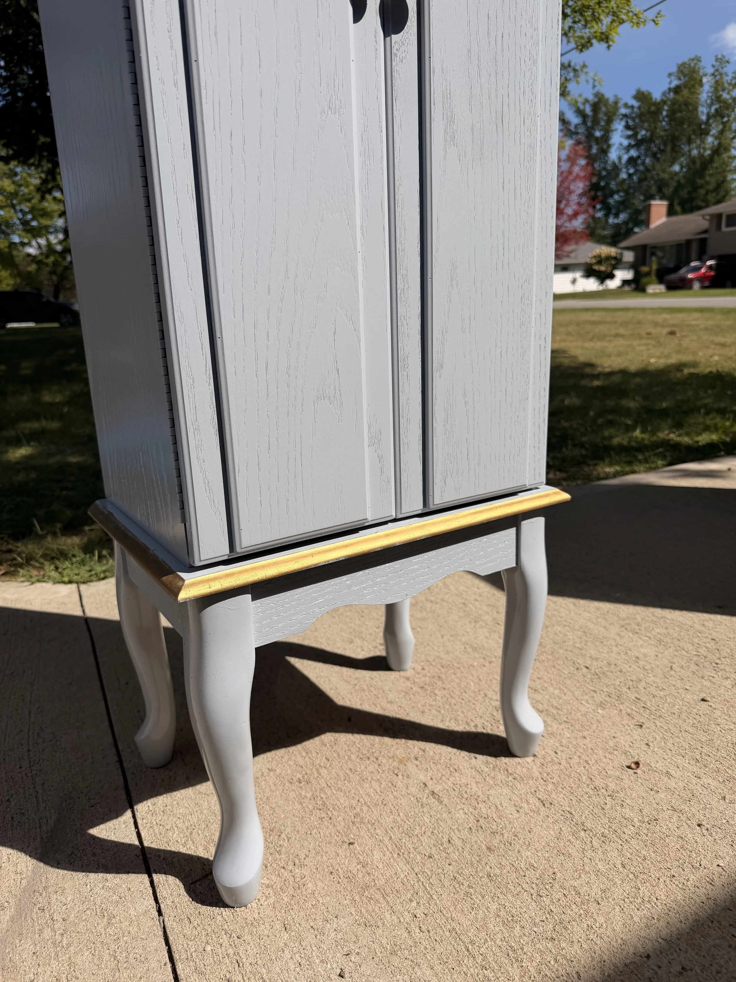 Standing Jewelry Chest