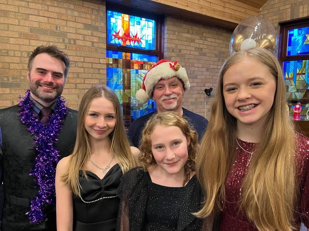 Dennis with (L-R) Olive, Estella &amp; Natalie