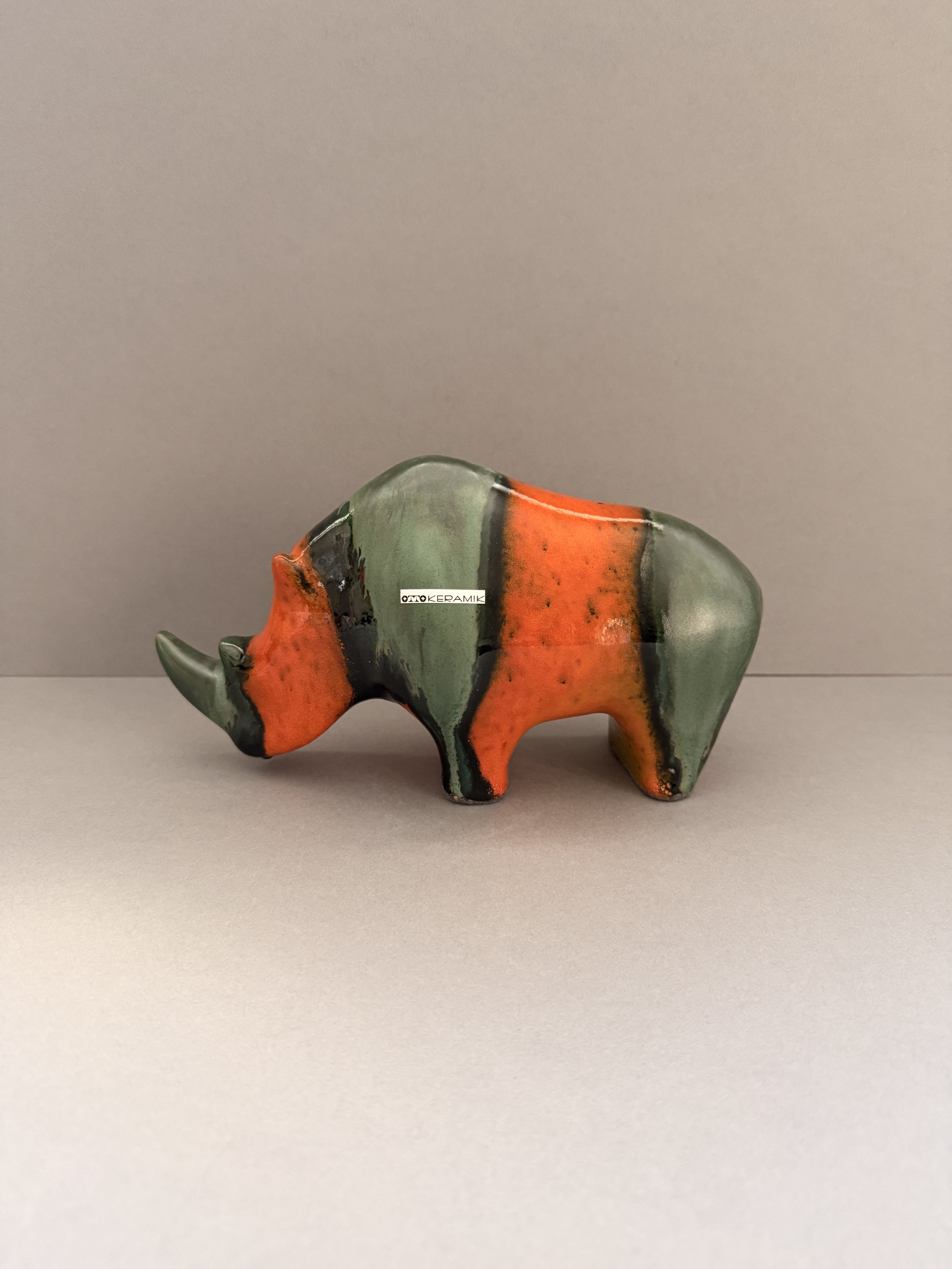 Otto Keramik Rhino 1019 – Peru Glaze – 24 cm