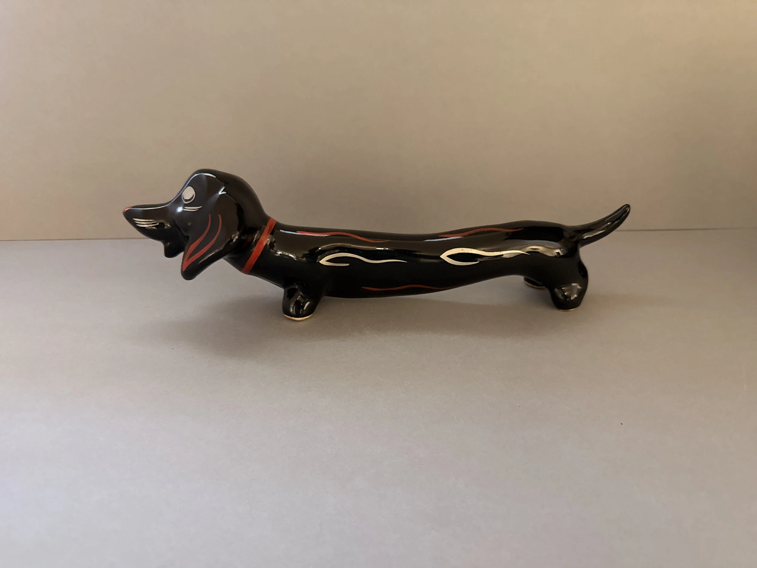 Vintage Ceramic Dachshund – Black, Red & White – 38 cm
