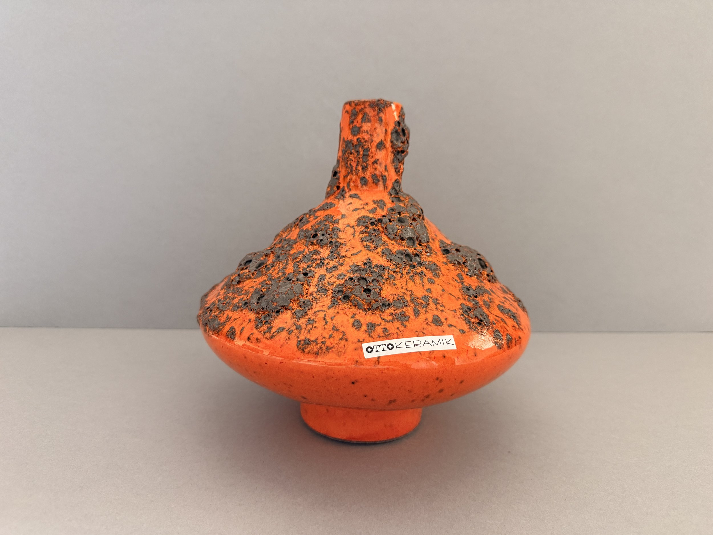 Otto Keramik 206L Orange Fat Lava Vase