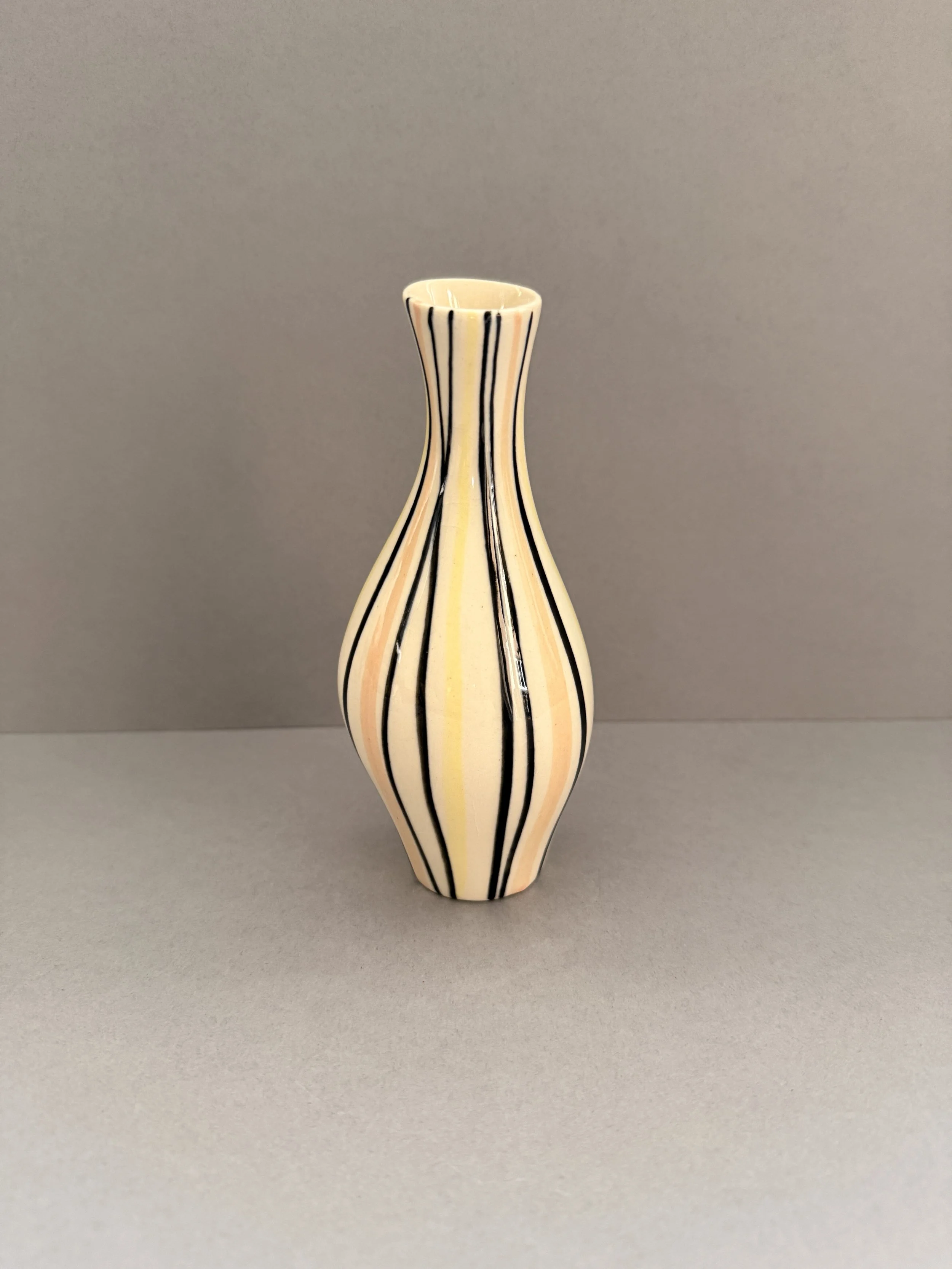 Ditmar Urbach ‘Pyjama’ Vase – Jarmila Formánková – c.1950s – 16.5cm