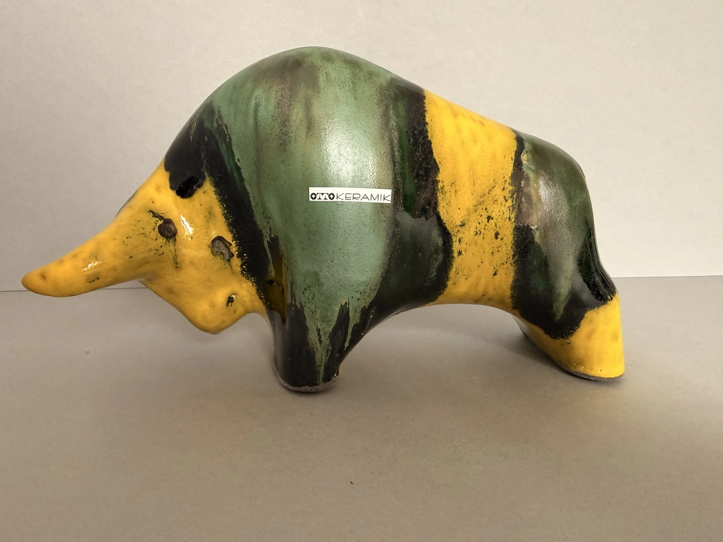 Otto Keramik Bull 1010 – Brazil Glaze – 24 cm