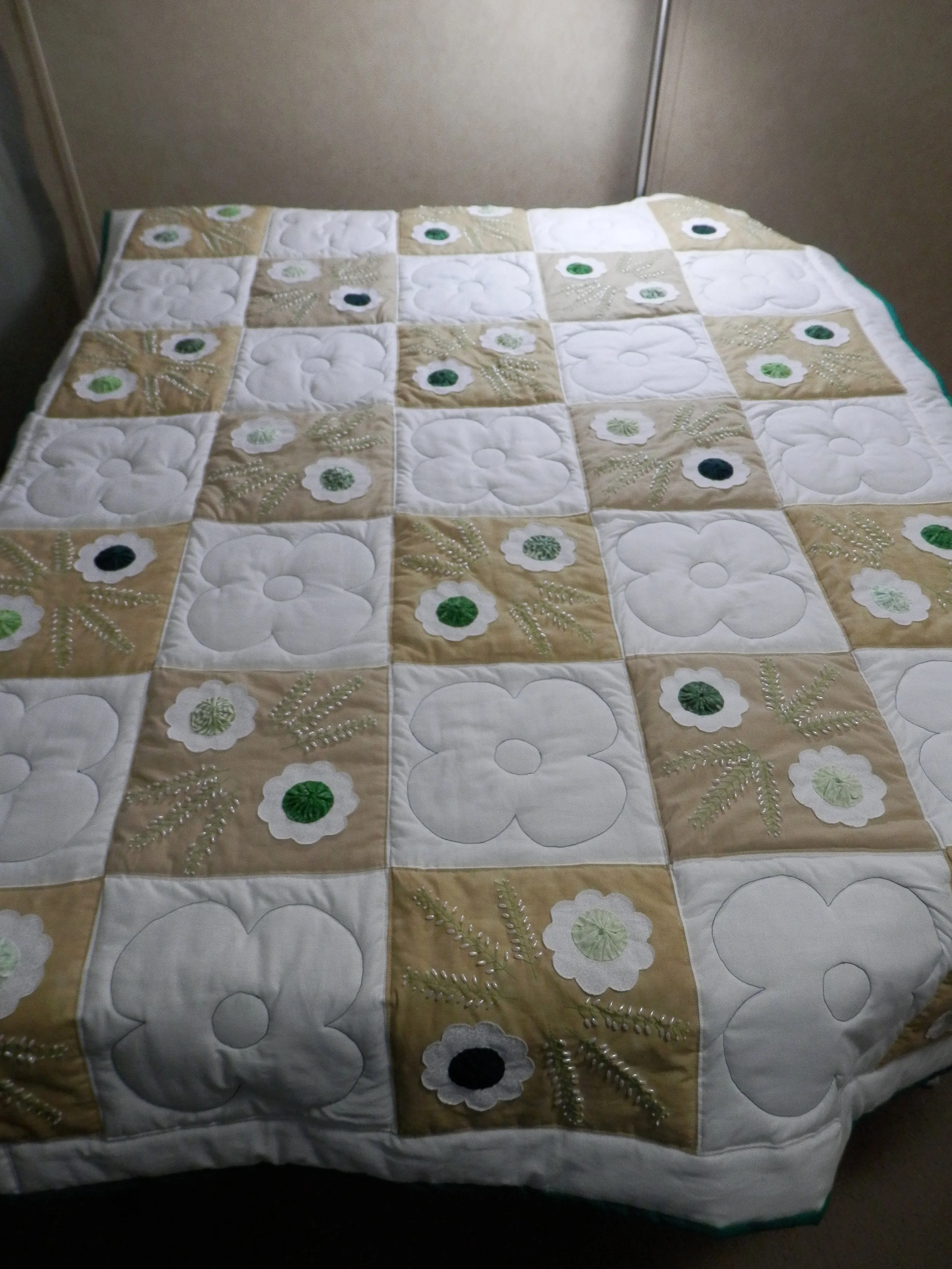 Garden Flowers Lap Quilt    51 1/2" W x 69"L